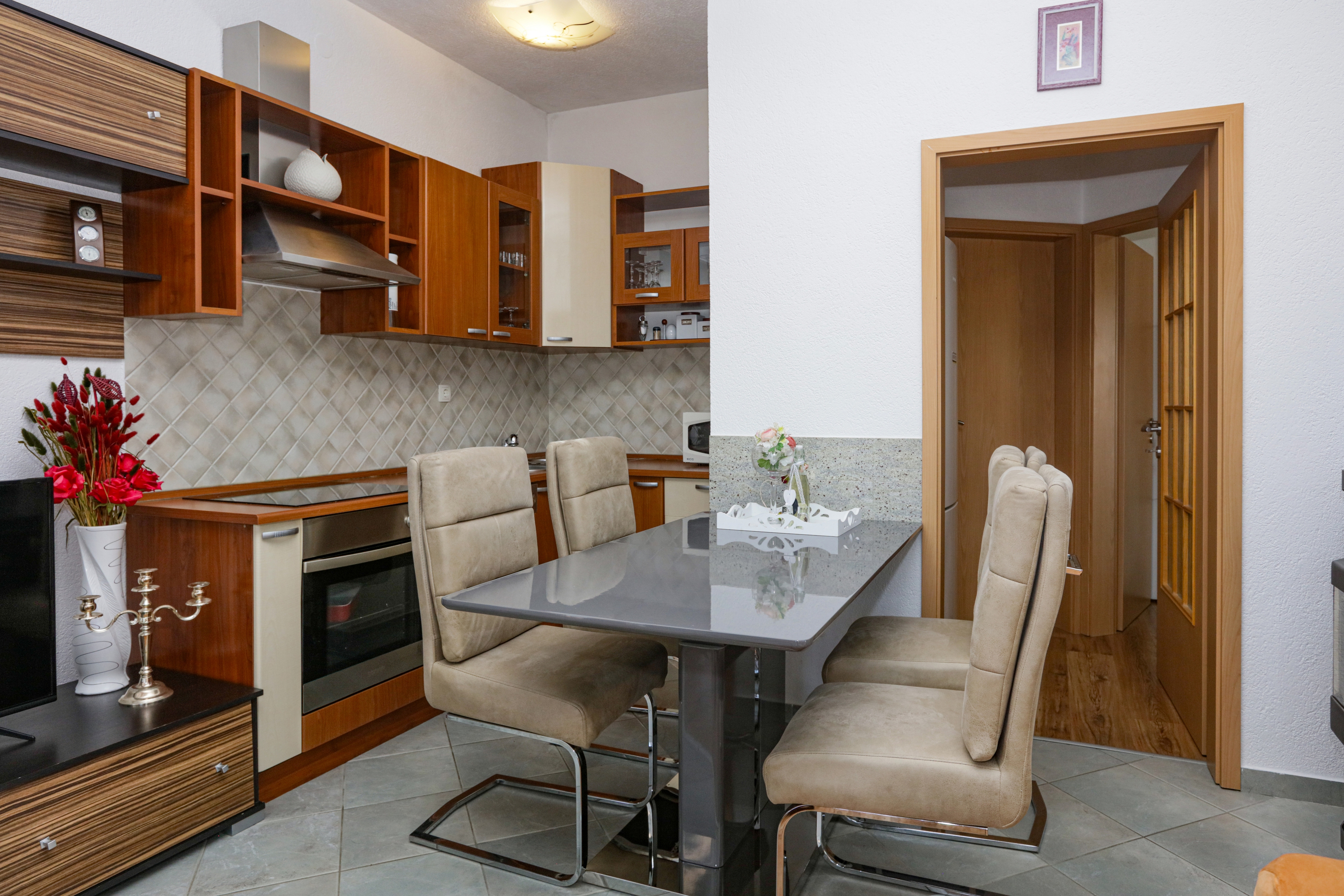 Dvosobni apartman s terasom Vodice  A-d