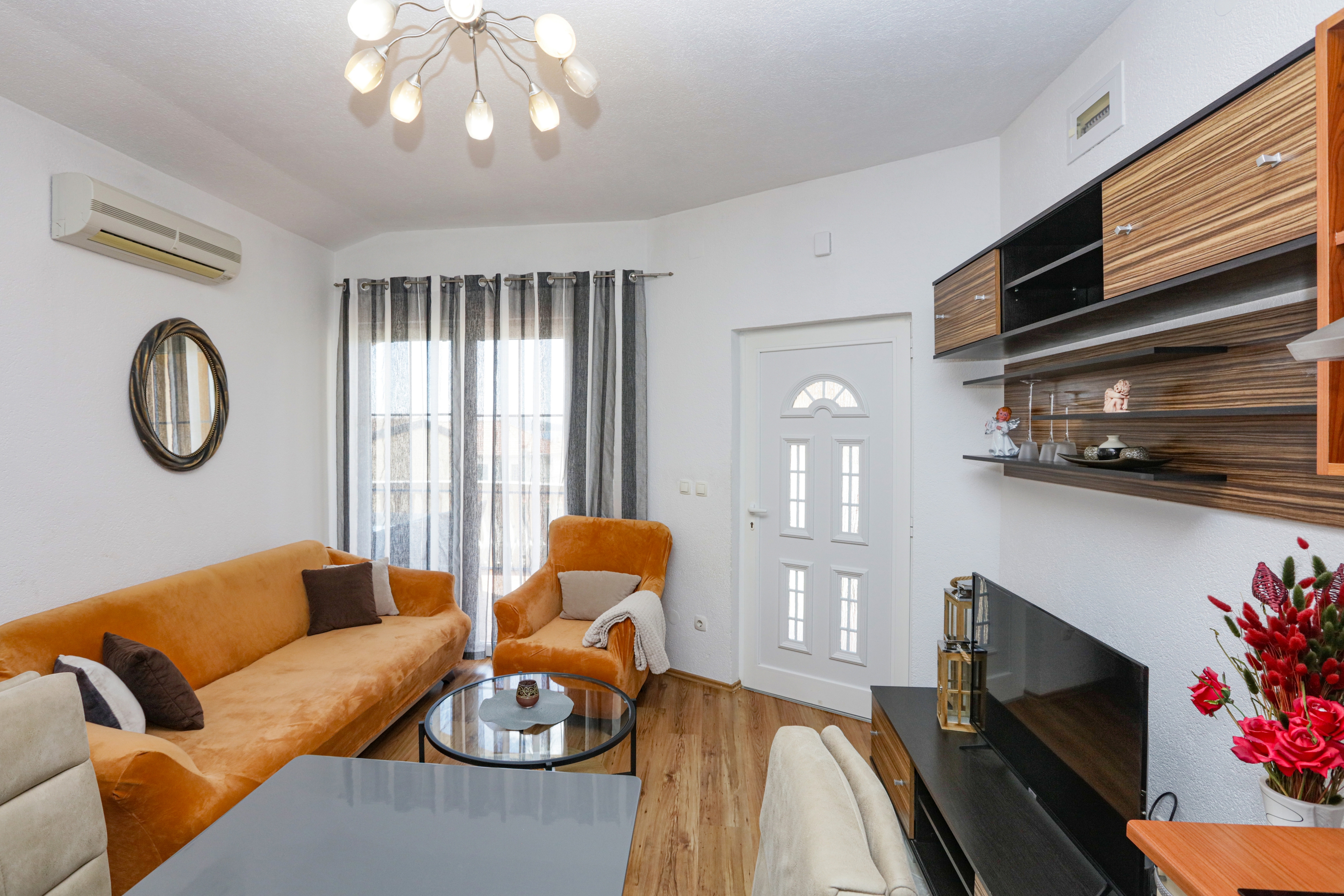 Dvosobni apartman s terasom Vodice  A-d