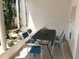 Pirovac, Terras in the apartment, WiFi.