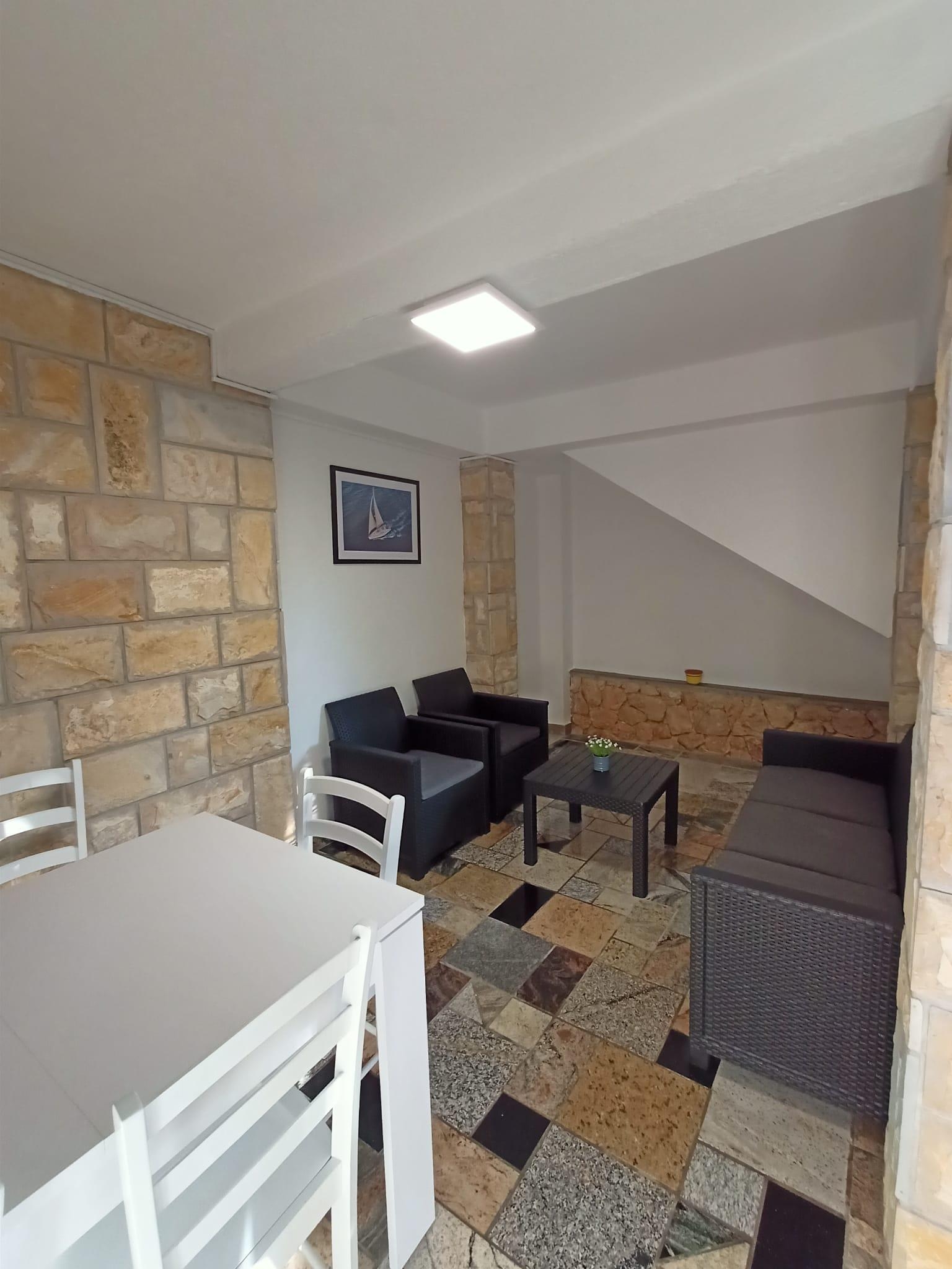 Two bedroom apartment with terrace Vinjerac, Zadar  A-a