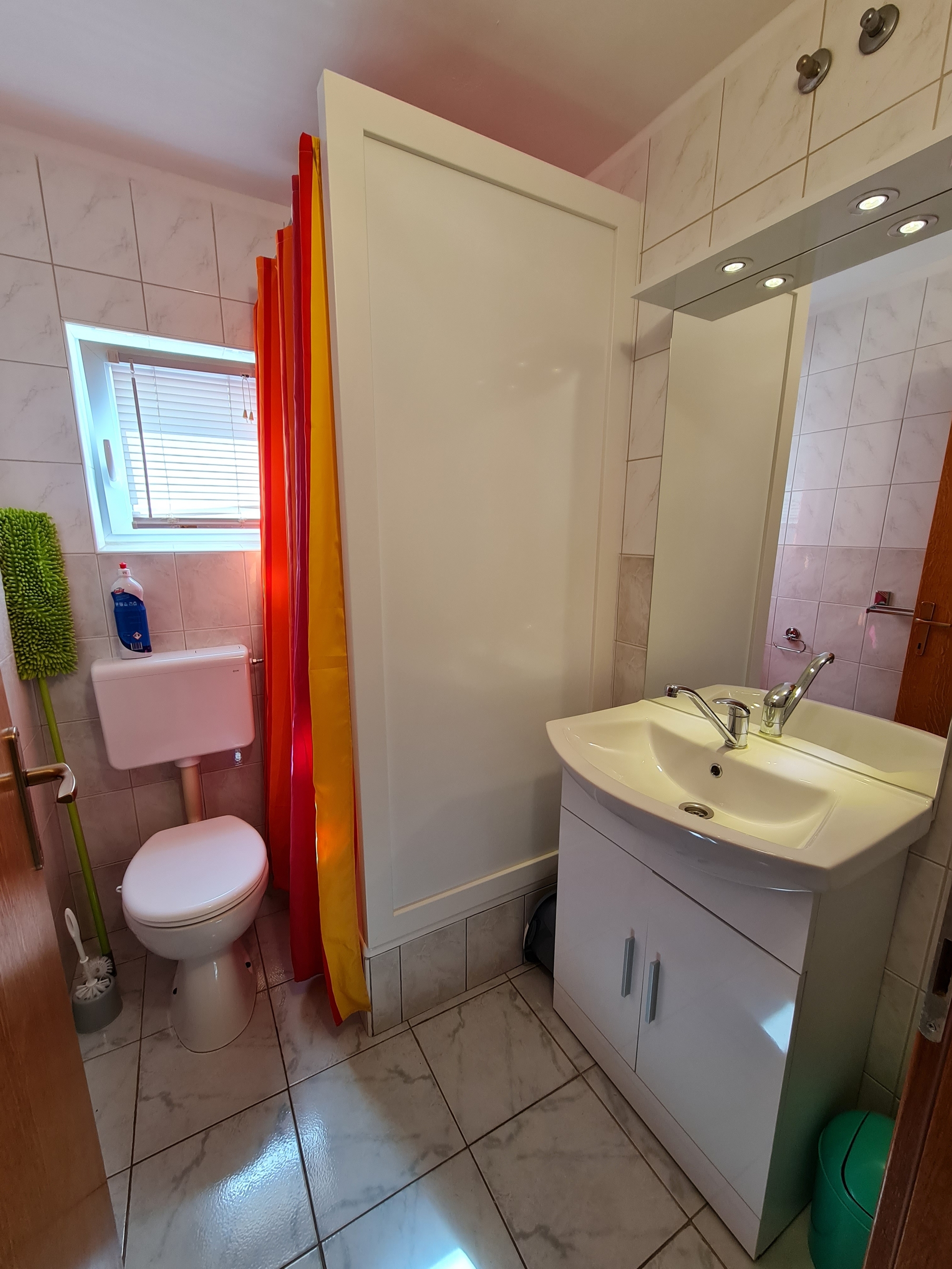 One bedroom apartment with terrace Vinjerac, Zadar  A-b