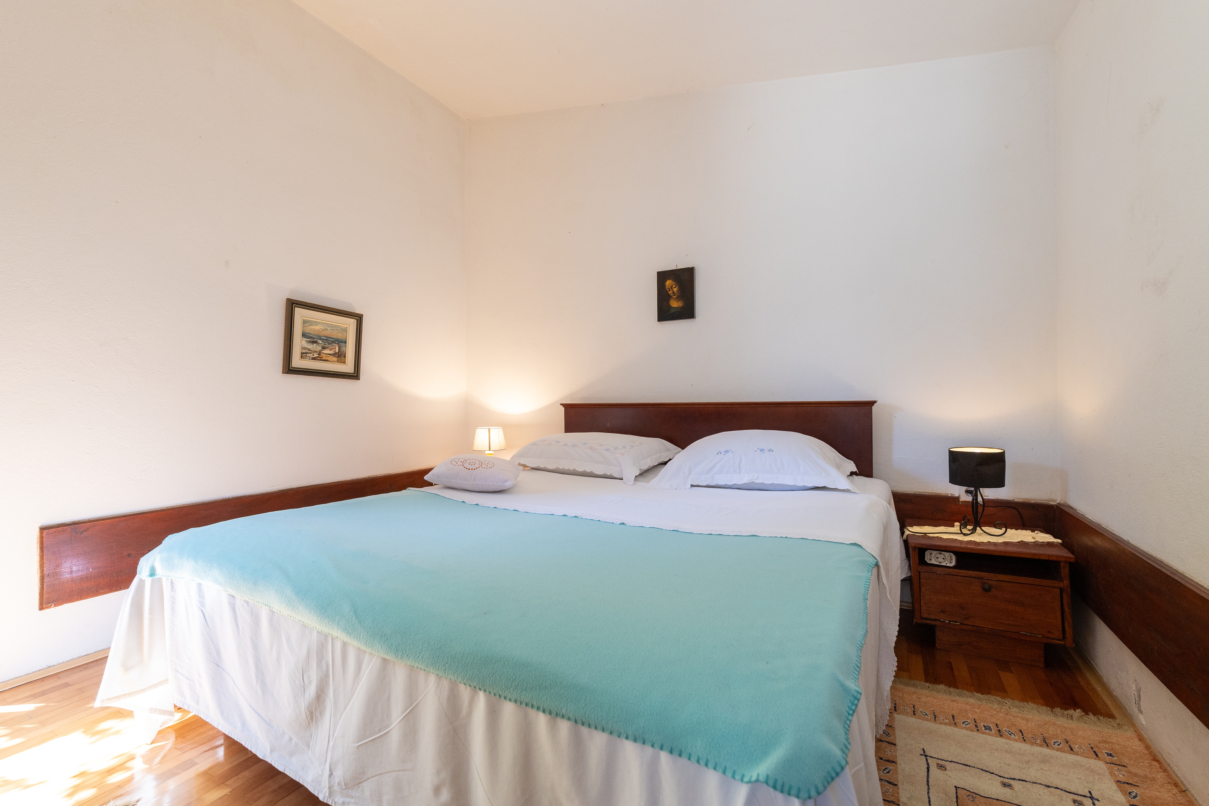 Two bedroom house near beach Ivan Dolac, Hvar  K
