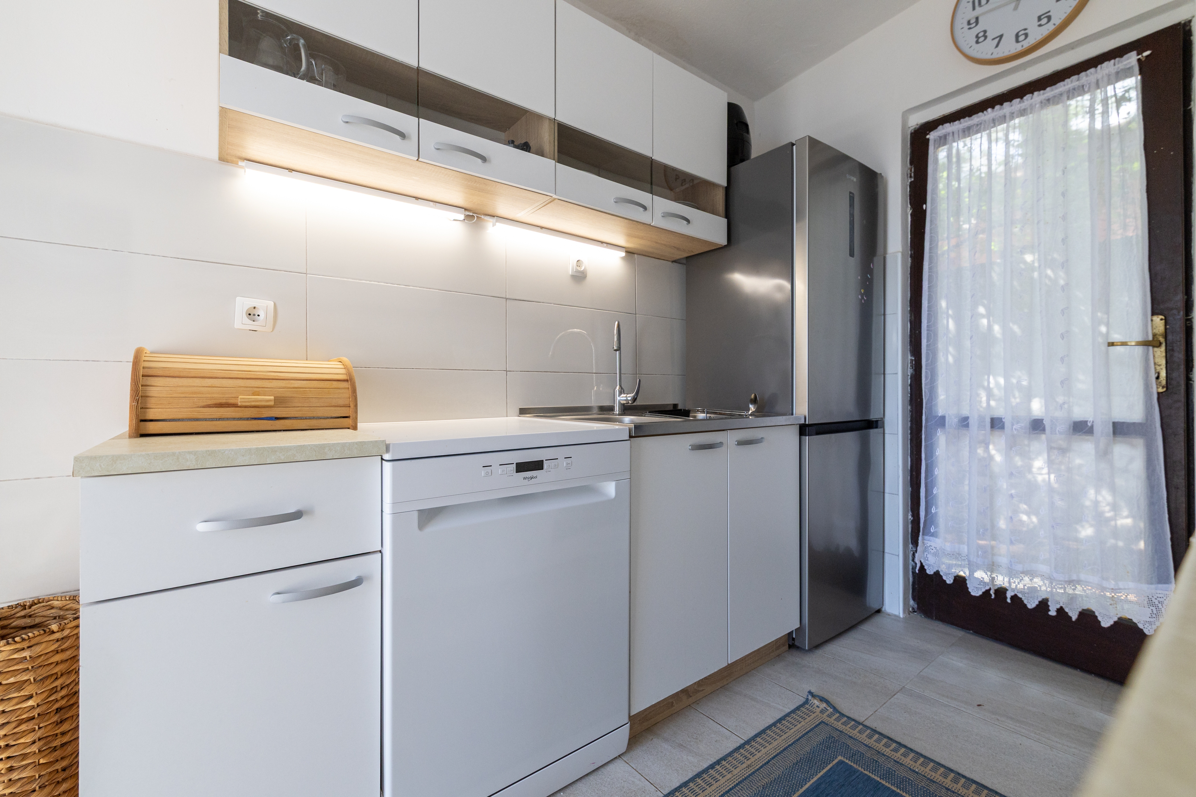 Two bedroom house near beach Ivan Dolac, Hvar  K