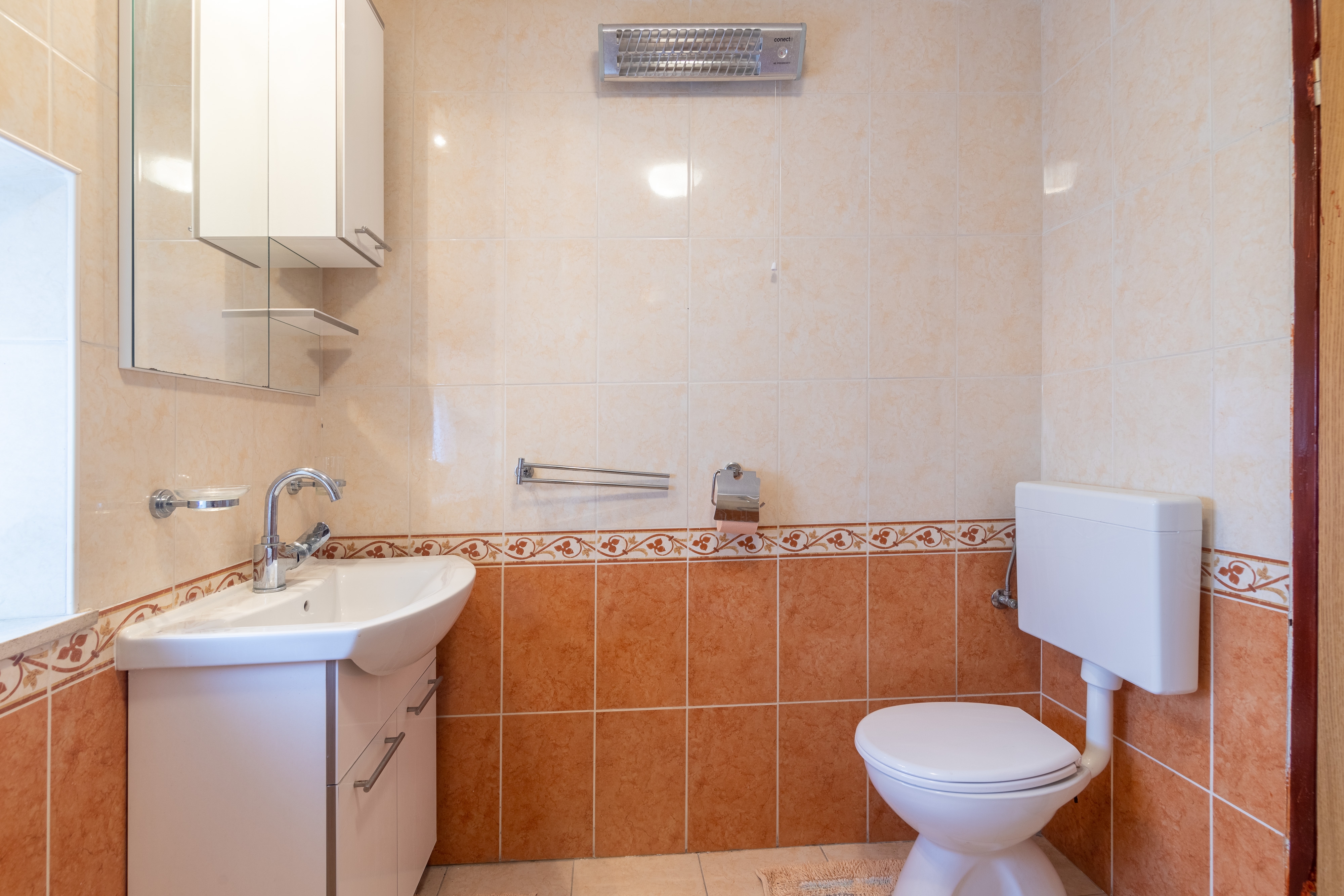 Three bedroom house with terrace and sea view Pučišća, Brač  K