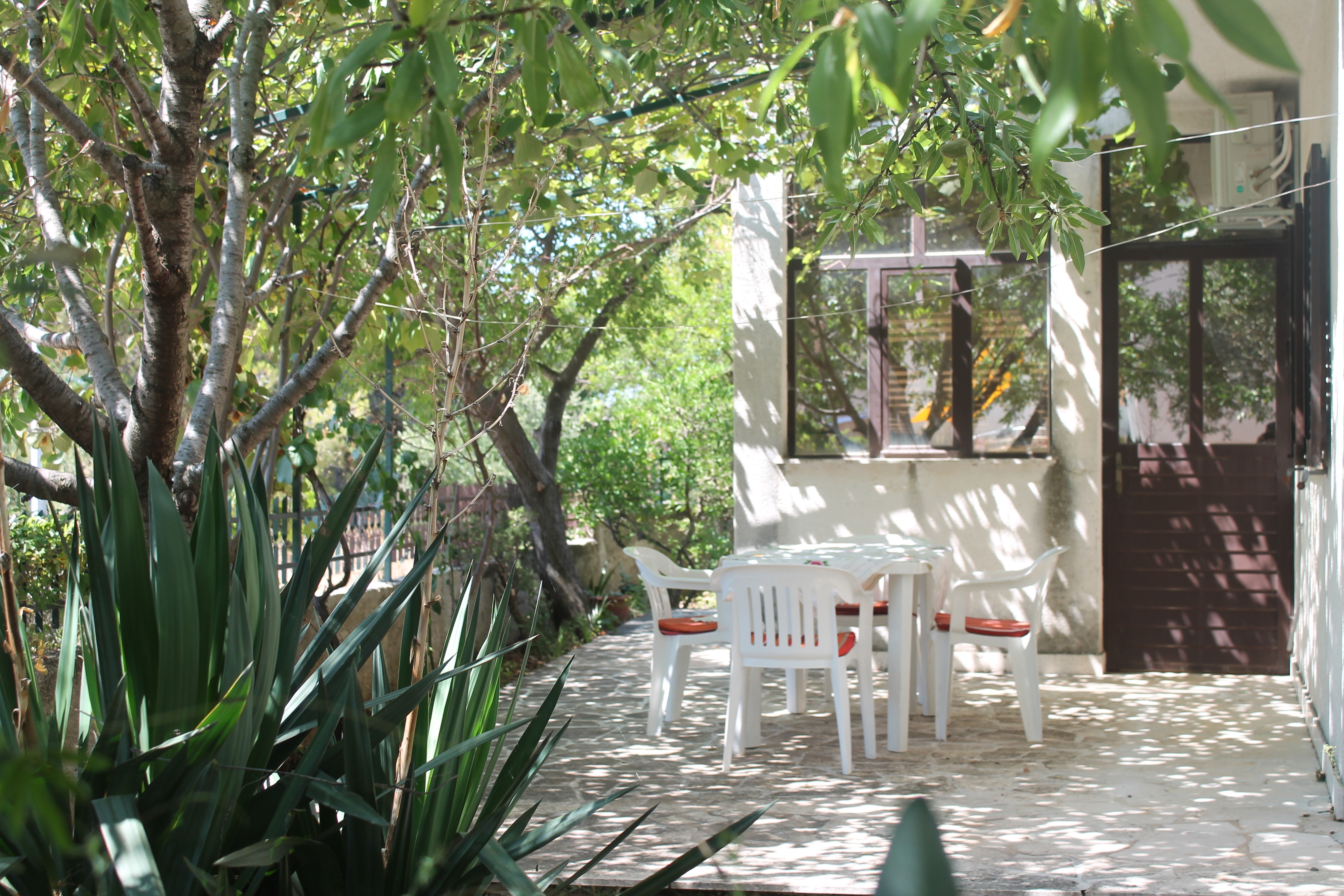 Two bedroom apartment with terrace and sea view Bušinci, Čiovo (A-14010-a)