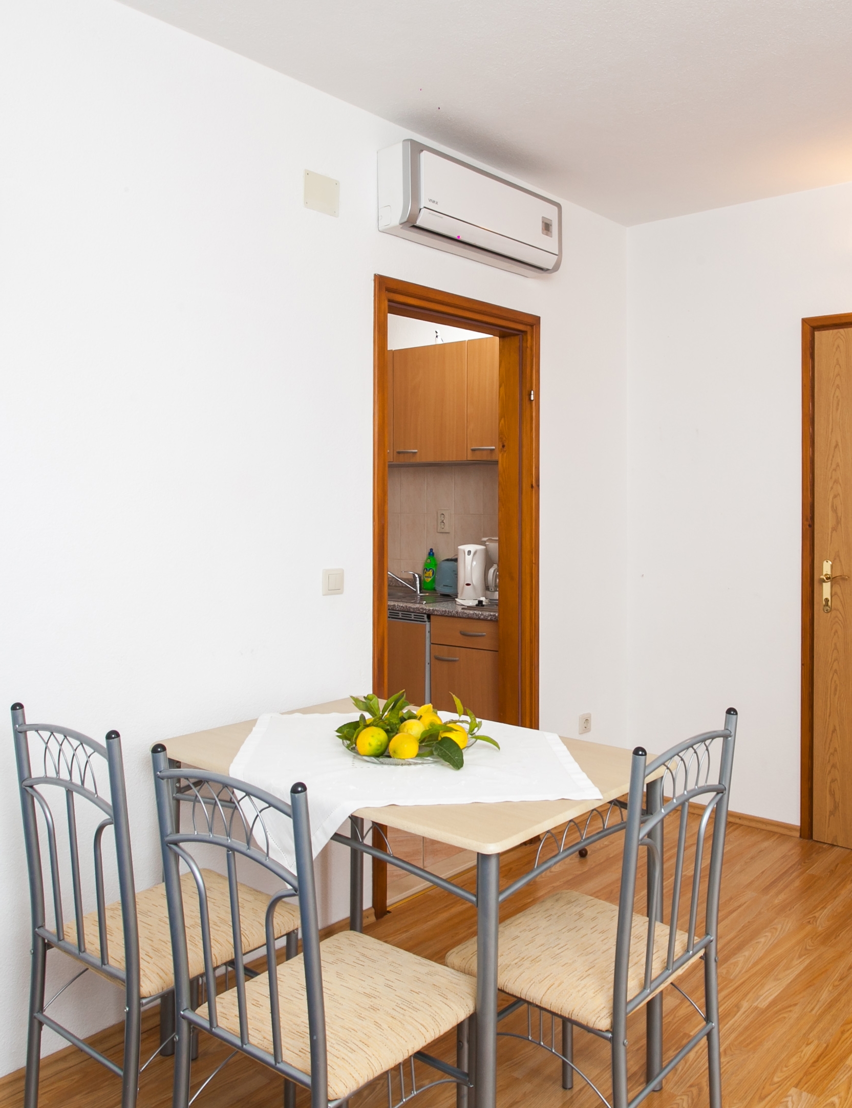 One bedroom apartment with balcony and sea view Lopud, Elafiti  A-b
