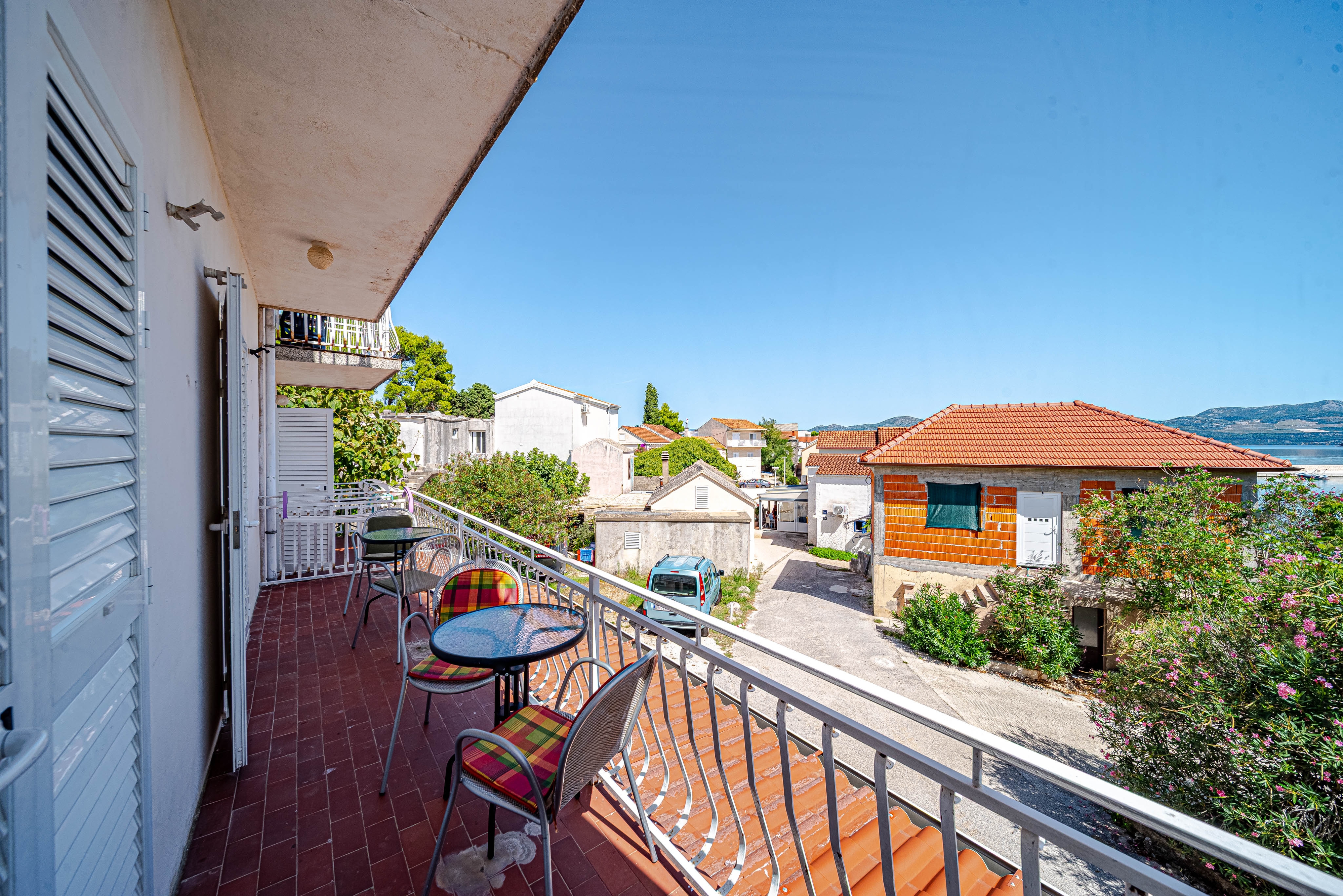 Two bedroom apartment with balcony and sea view Drače, Pelješac  A-b