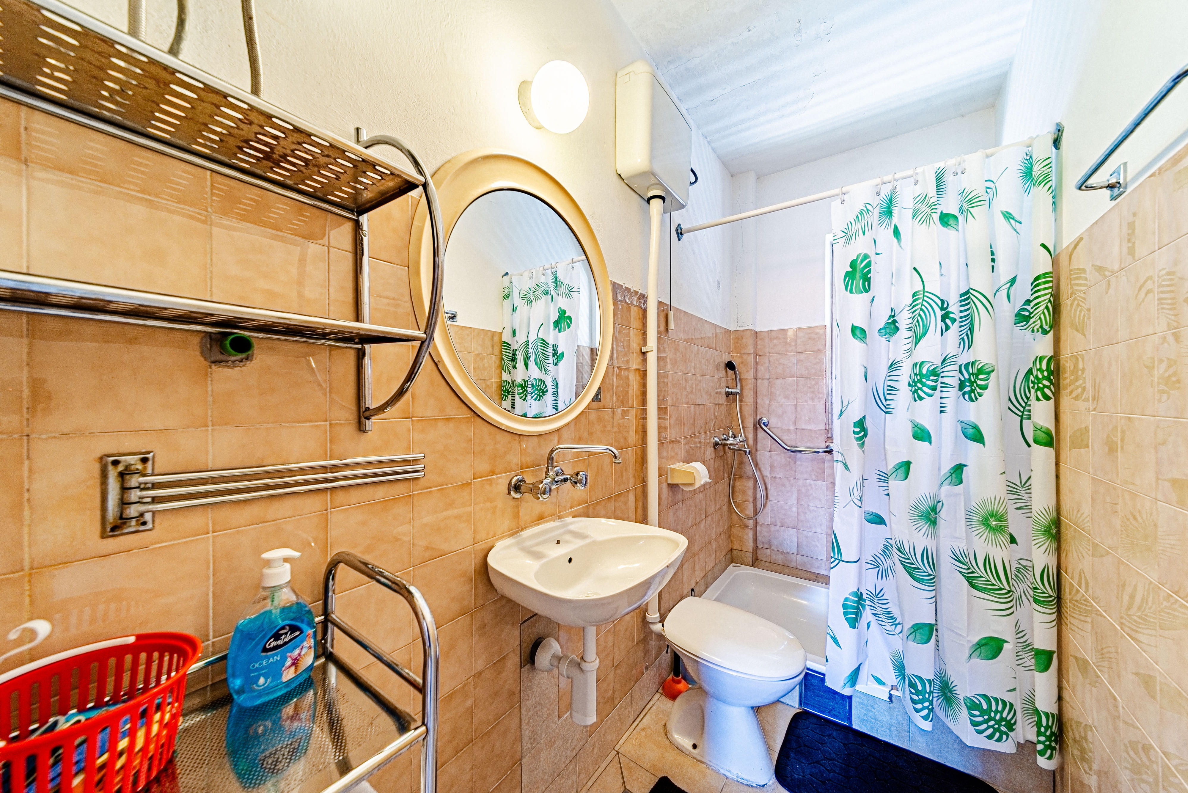 Two bedroom apartment with balcony and sea view Drače, Pelješac  A-b