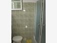 Kupaonica Zlarin, Kupaonica u smještaju tipa apartment.