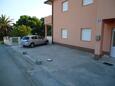 Parkiralište Orebić, Pelješac, Parkiralište 14026 - Apartmani sa šljunčanom plažom.