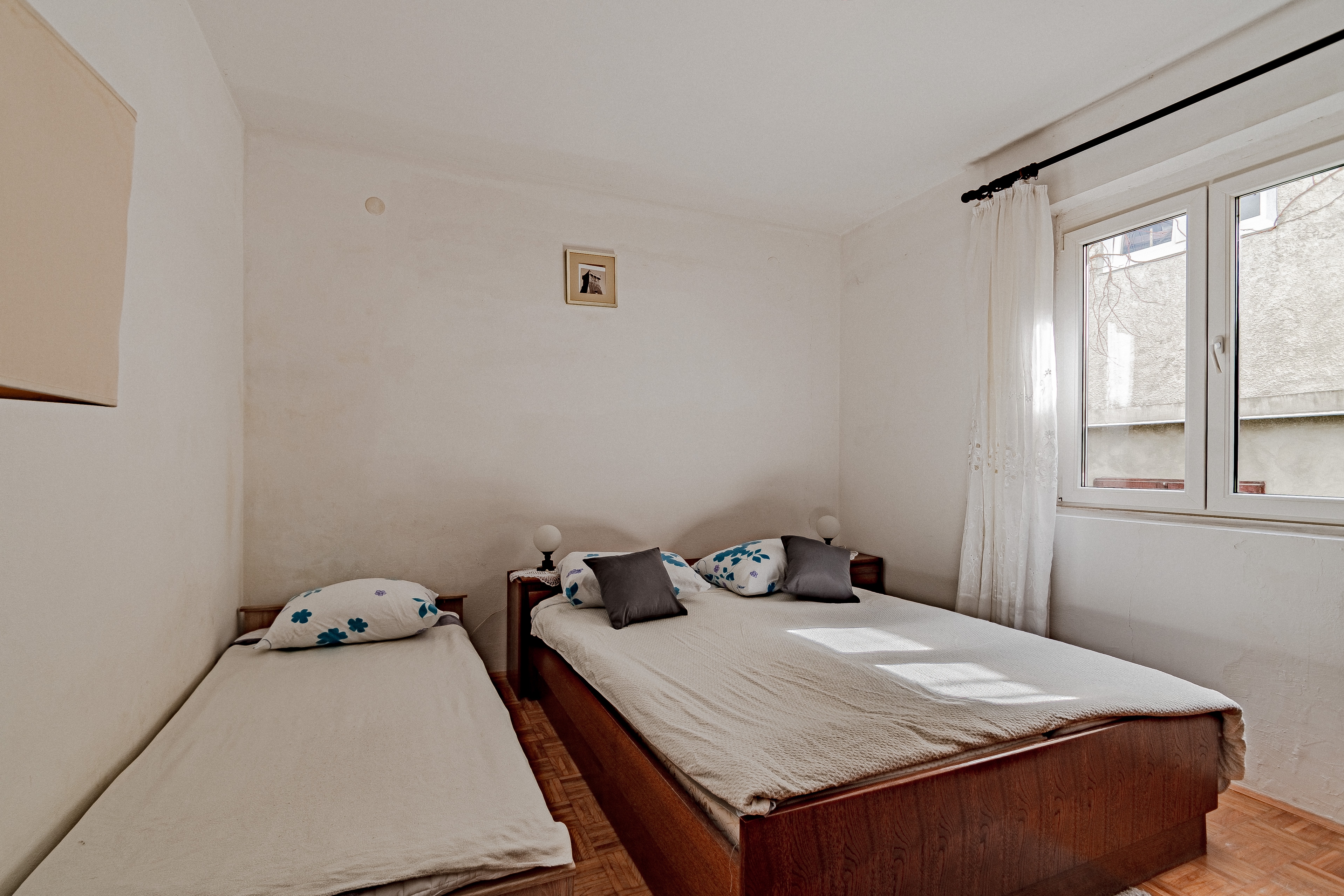 Two bedroom apartment with terrace Luka Dubrava, Pelješac  A-a