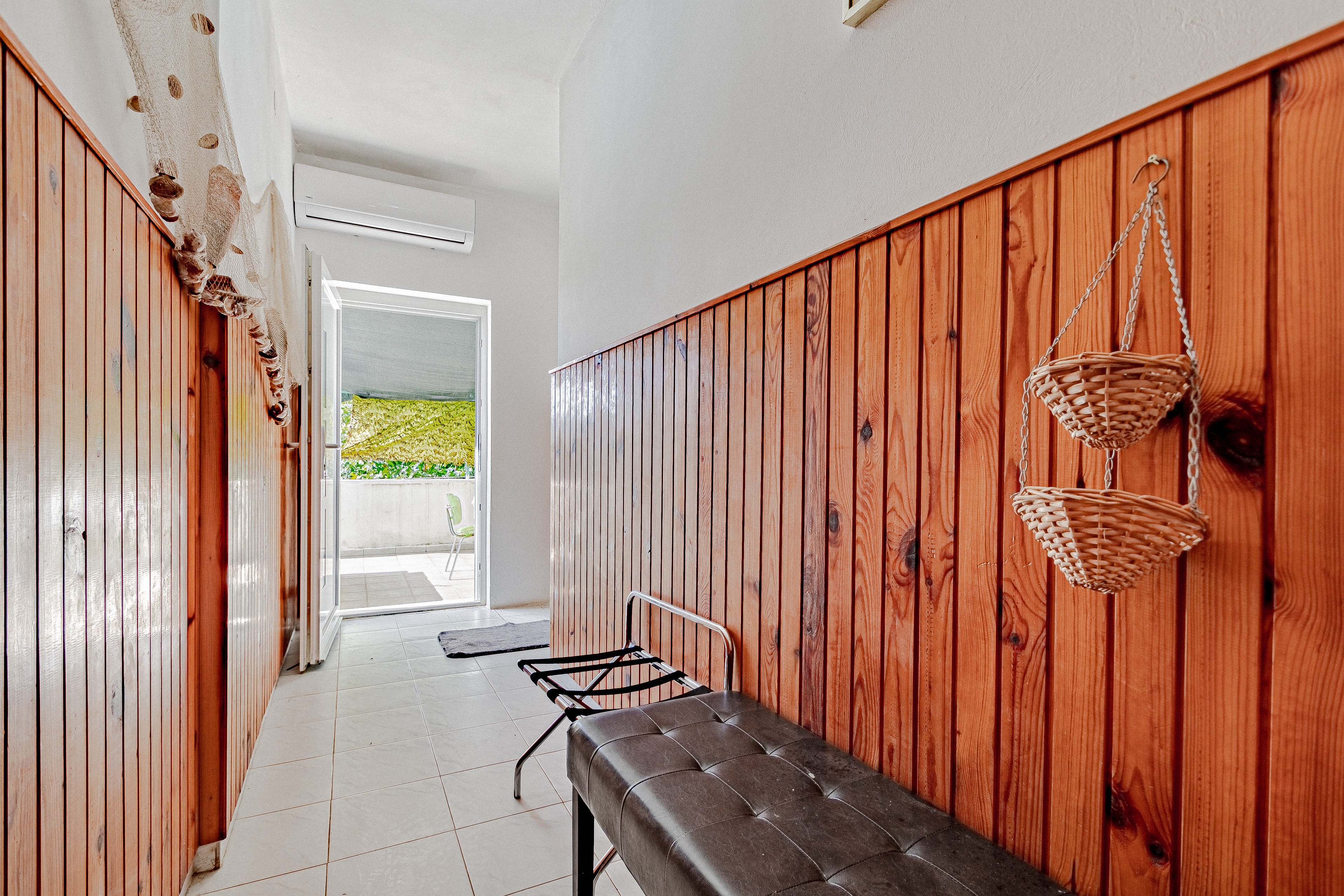 Two bedroom apartment with terrace Luka Dubrava, Pelješac  A-a