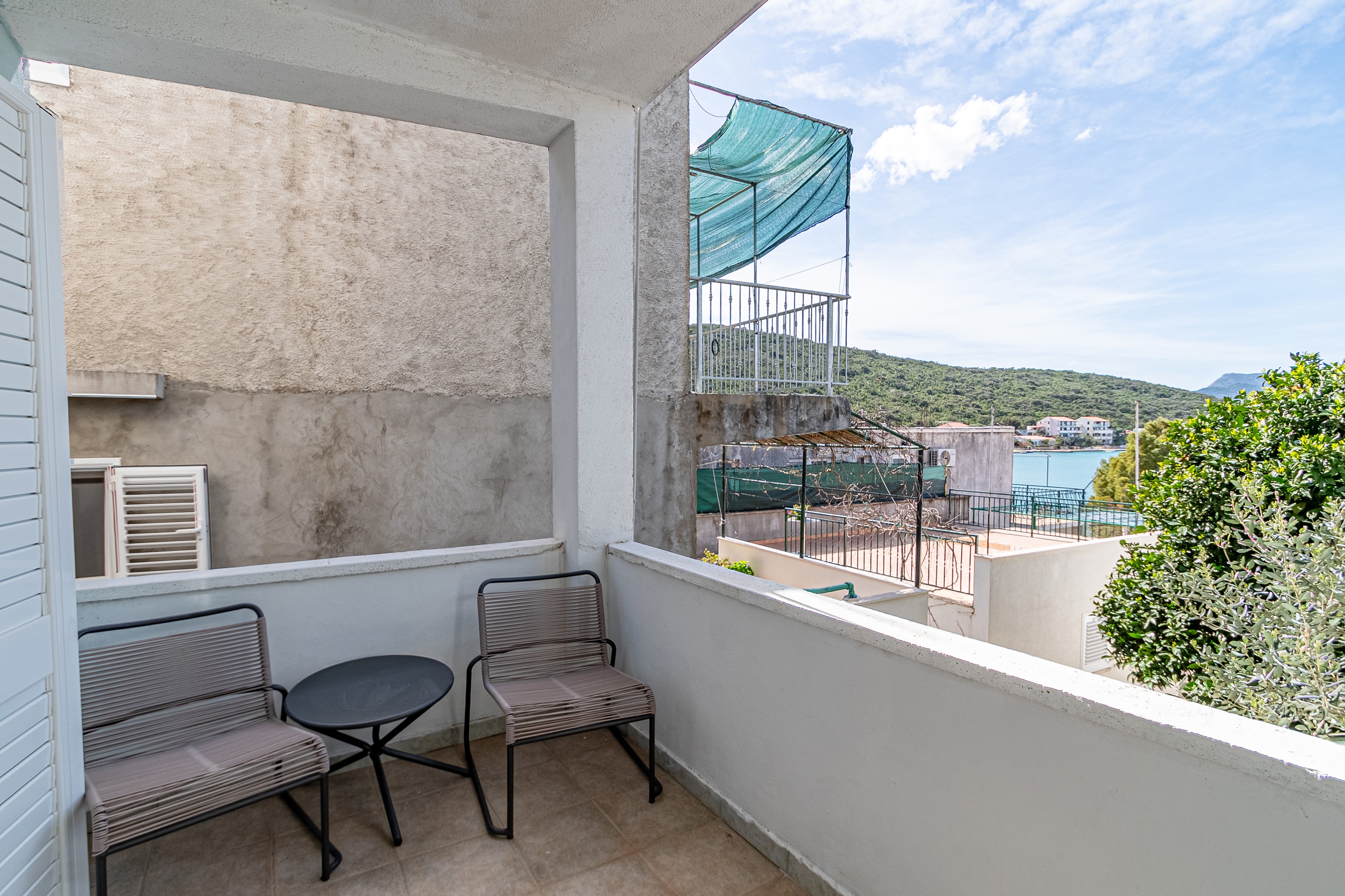 Two bedroom apartment with terrace Luka Dubrava, Pelješac  A-a
