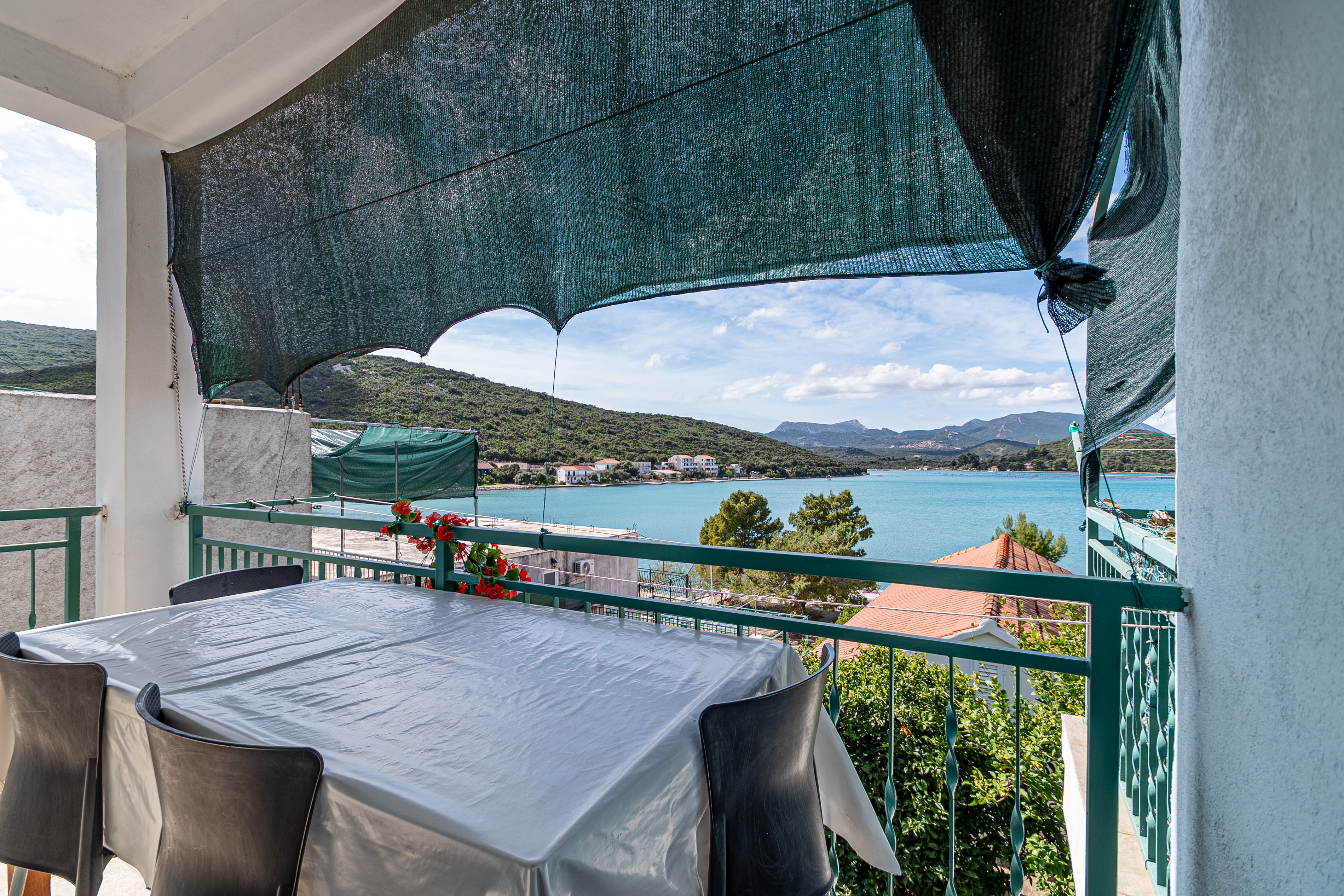 One bedroom apartment with terrace and sea view Luka Dubrava, Pelješac  A-c
