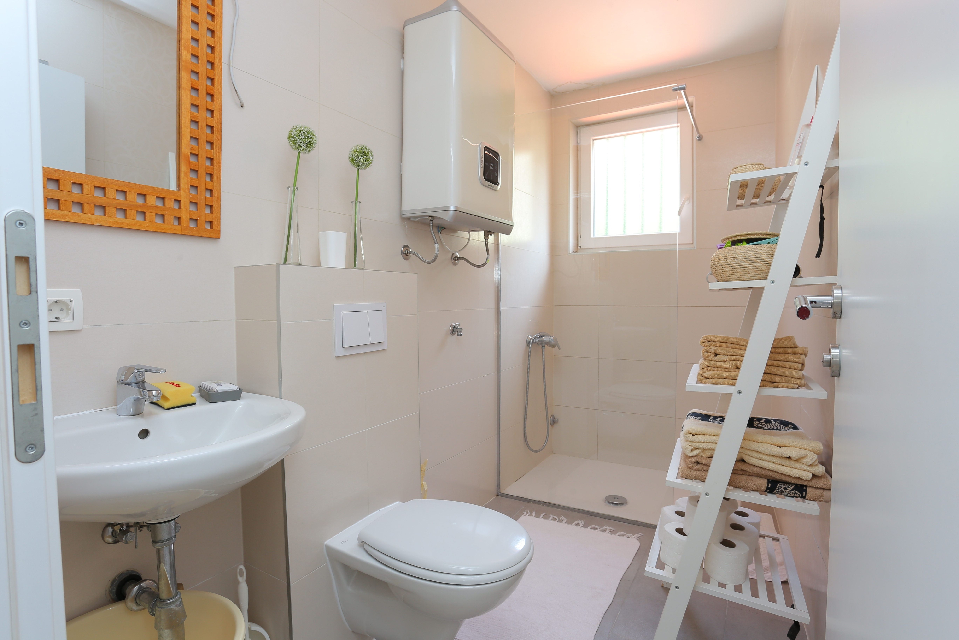 One bedroom apartment with terrace Podaca, Makarska  A-a