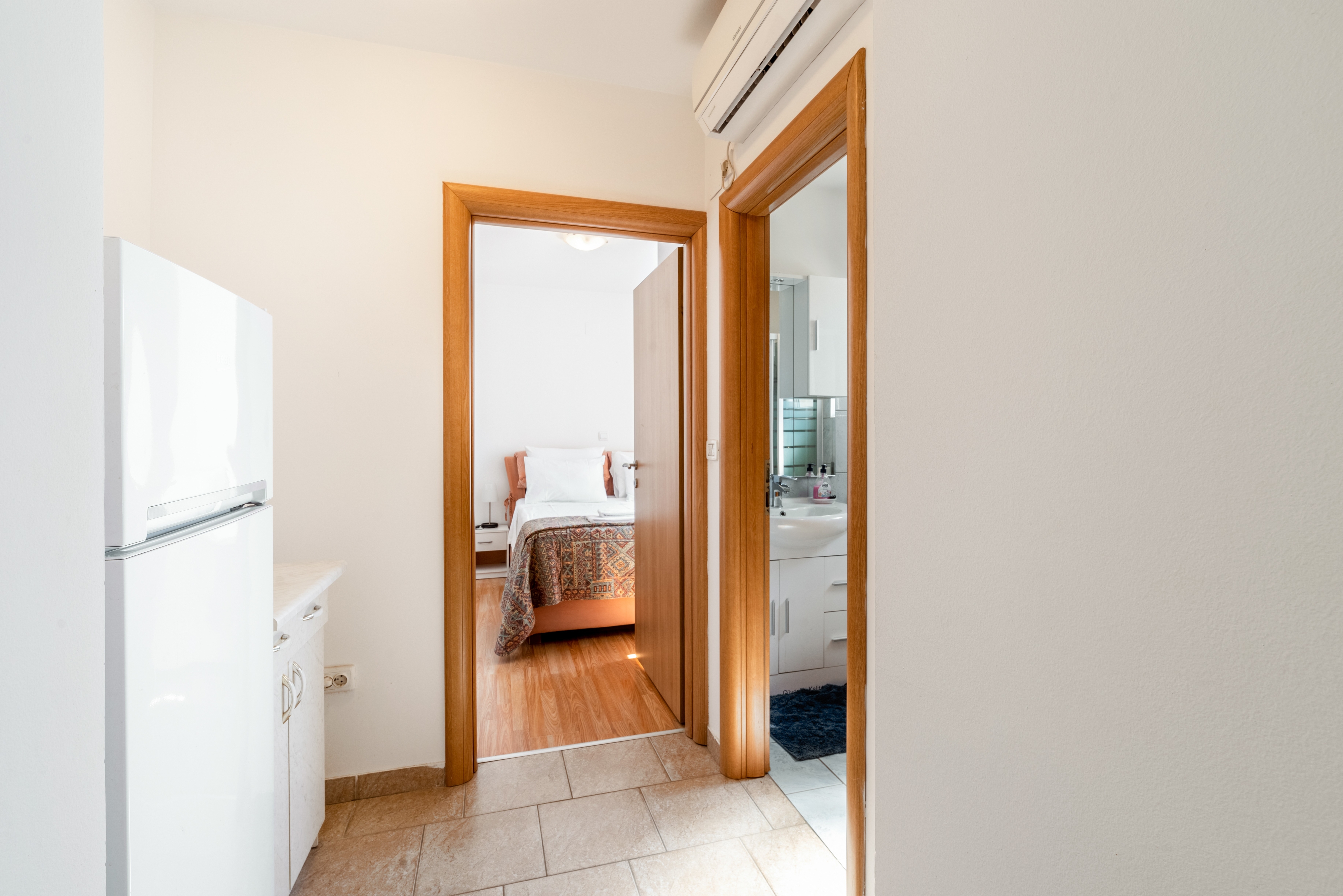 Two bedroom apartment with terrace Lopar, Rab  A-a