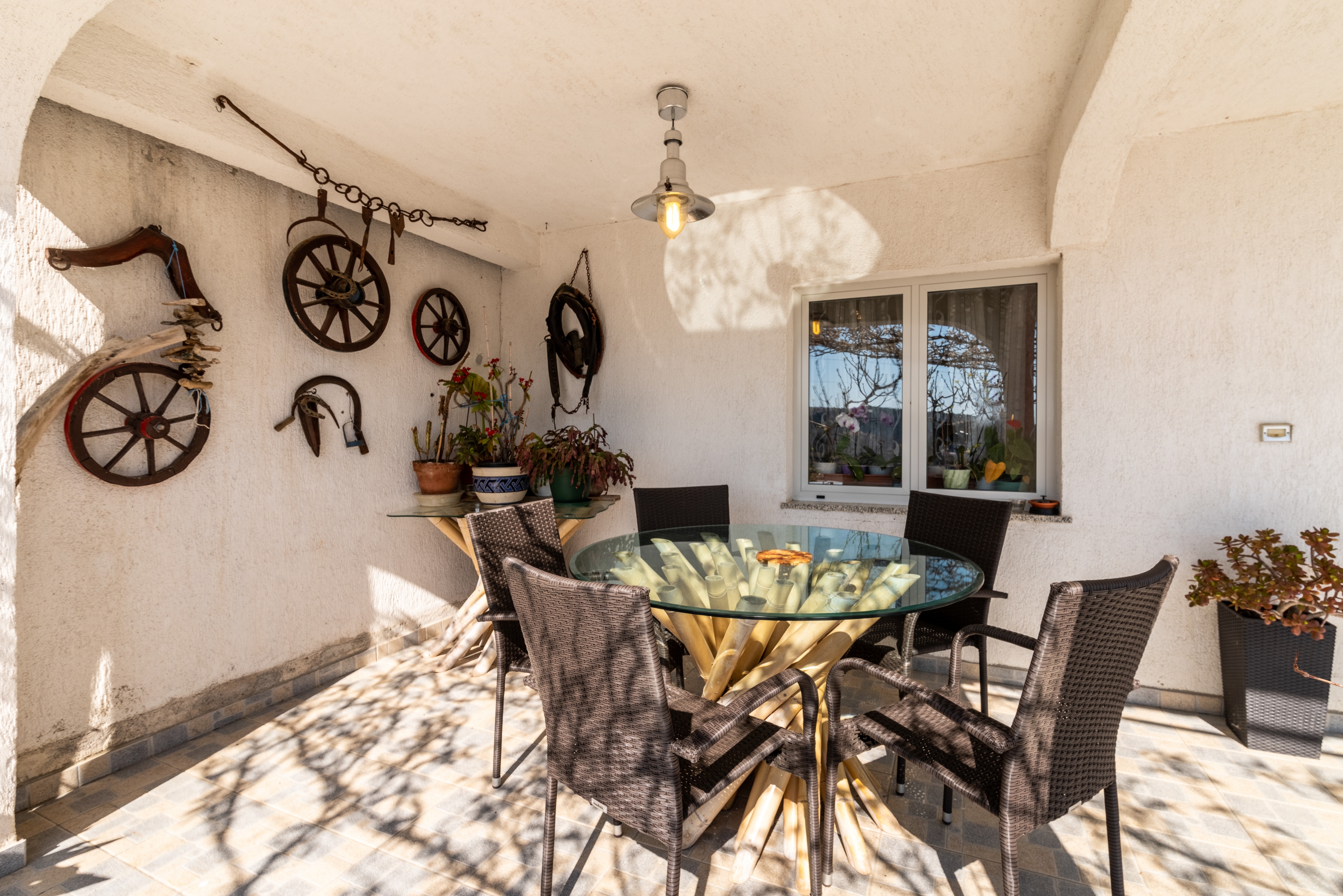 Two bedroom apartment with terrace Lopar, Rab  A-a
