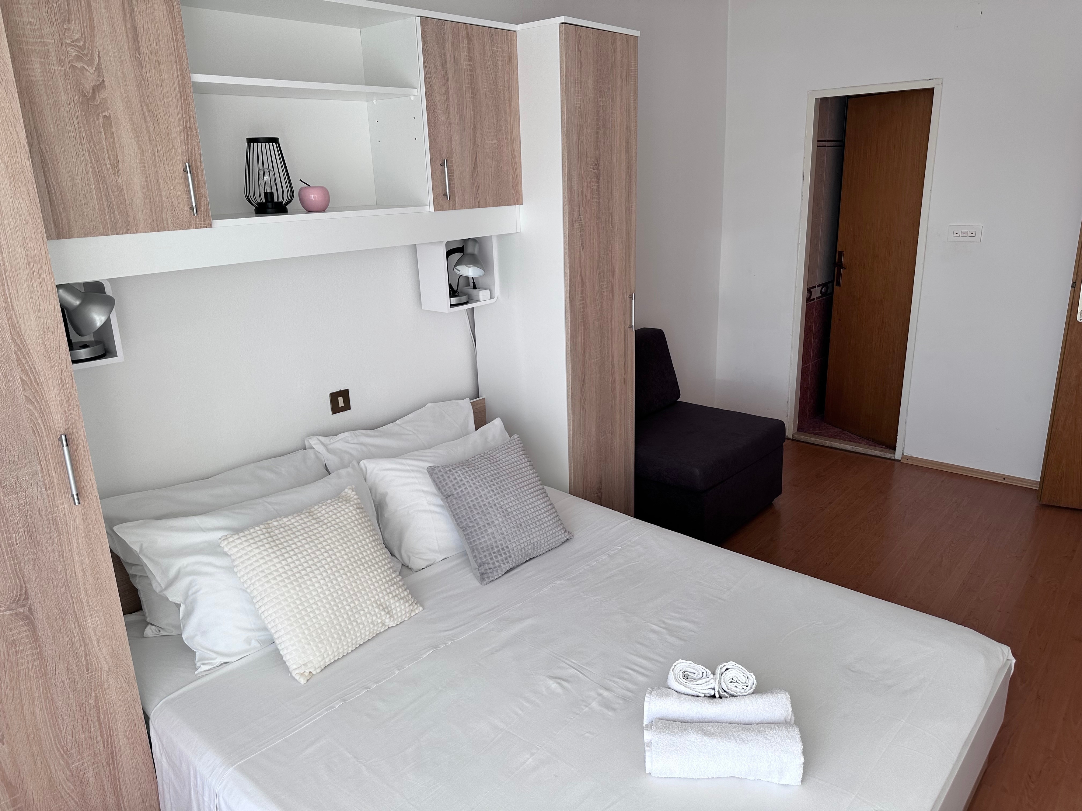 Top Rab Lopar Top Rab Lopar