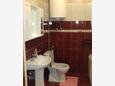 Orebić, Bathroom in the apartment.