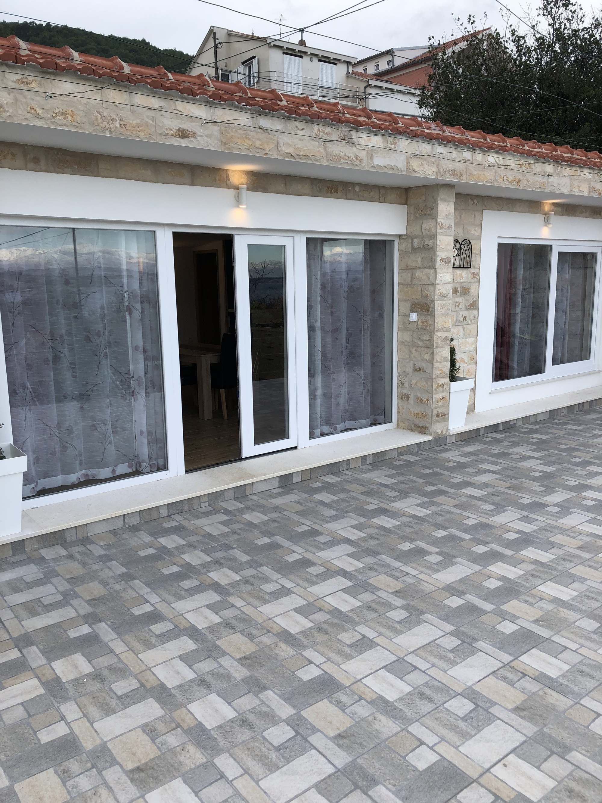 One bedroom apartment with terrace and sea view Kali, Ugljan  A-g