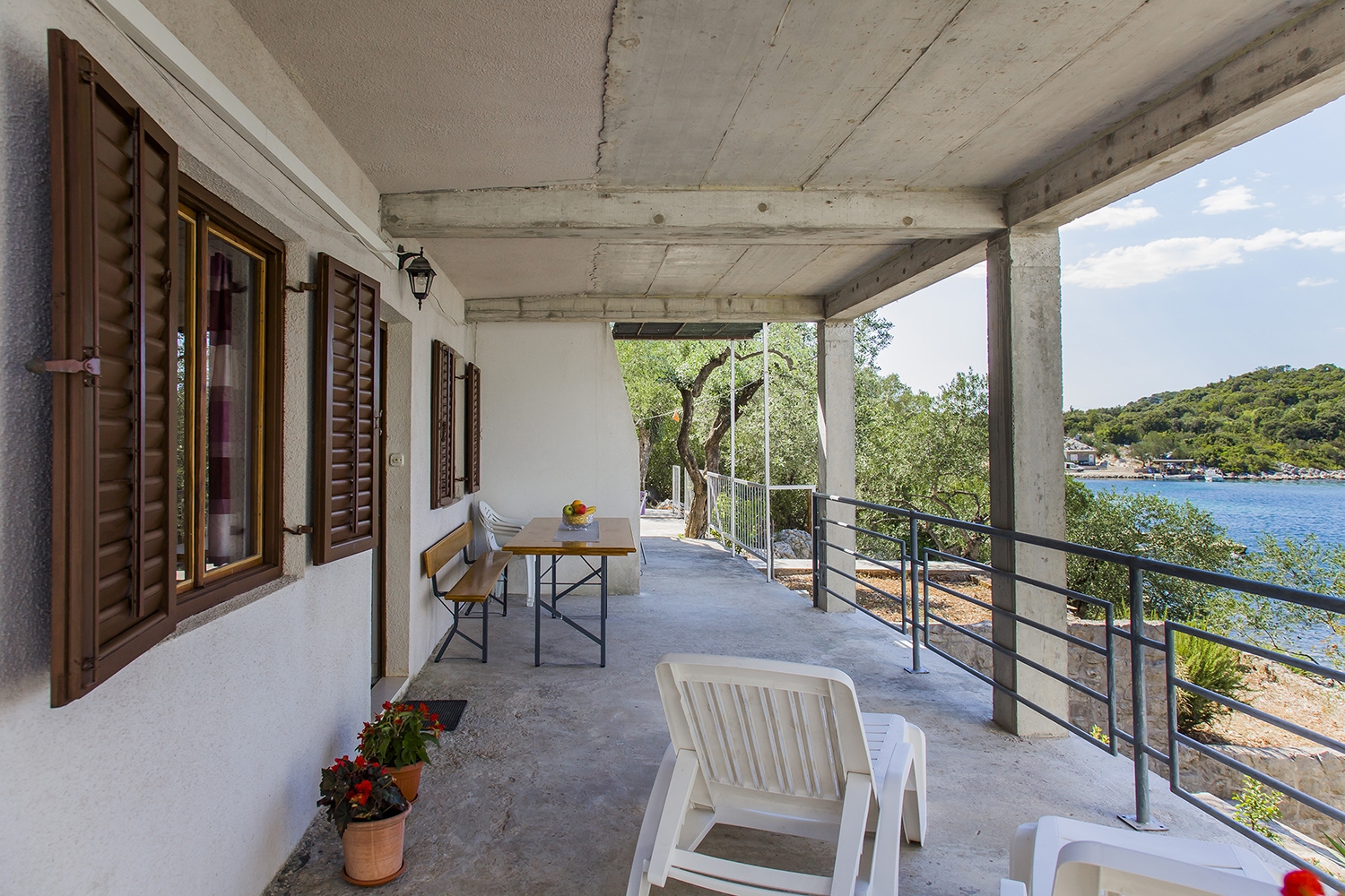 Two bedroom apartment near beach Žuronja, Pelješac (A-14095-a)