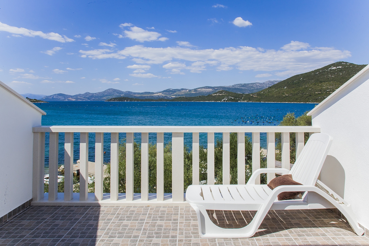 Studio flat near beach Žuronja, Pelješac (AS-14095-b) Studio flat near beach Žuronja, Pelješac (AS-14095-b)