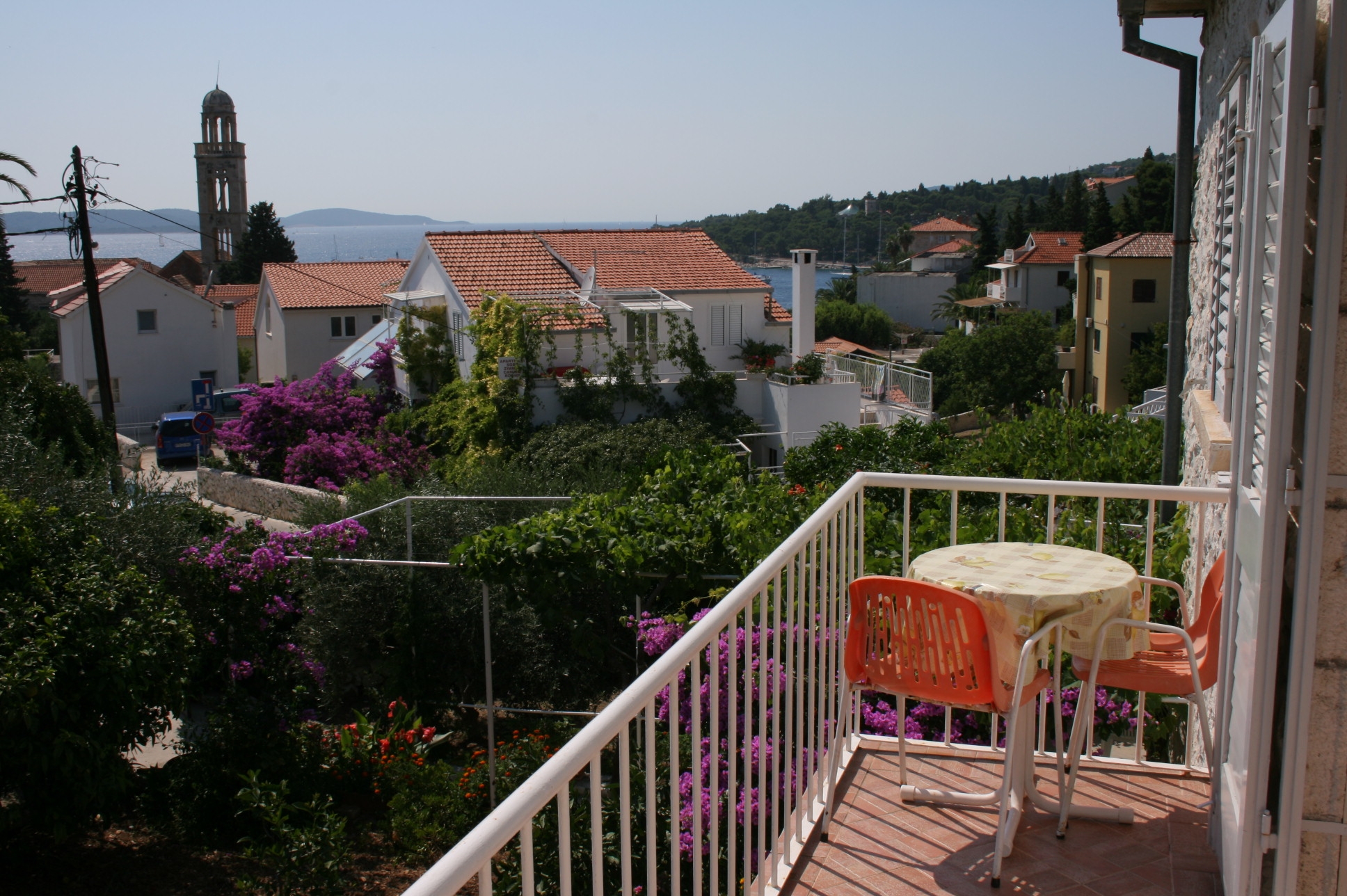 One bedroom apartment with balcony Hvar  A-b