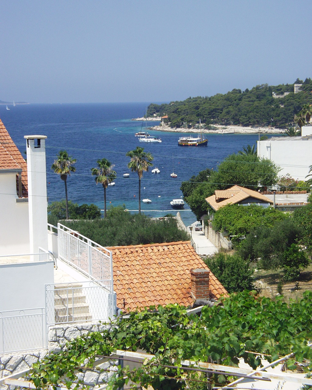 Room with balcony and sea view Hvar  S-a