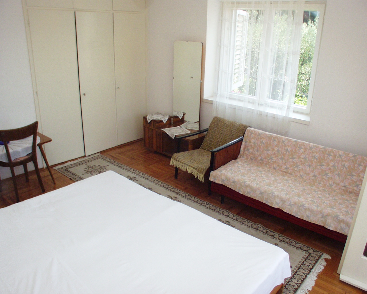 Room with balcony and sea view Hvar  S-a