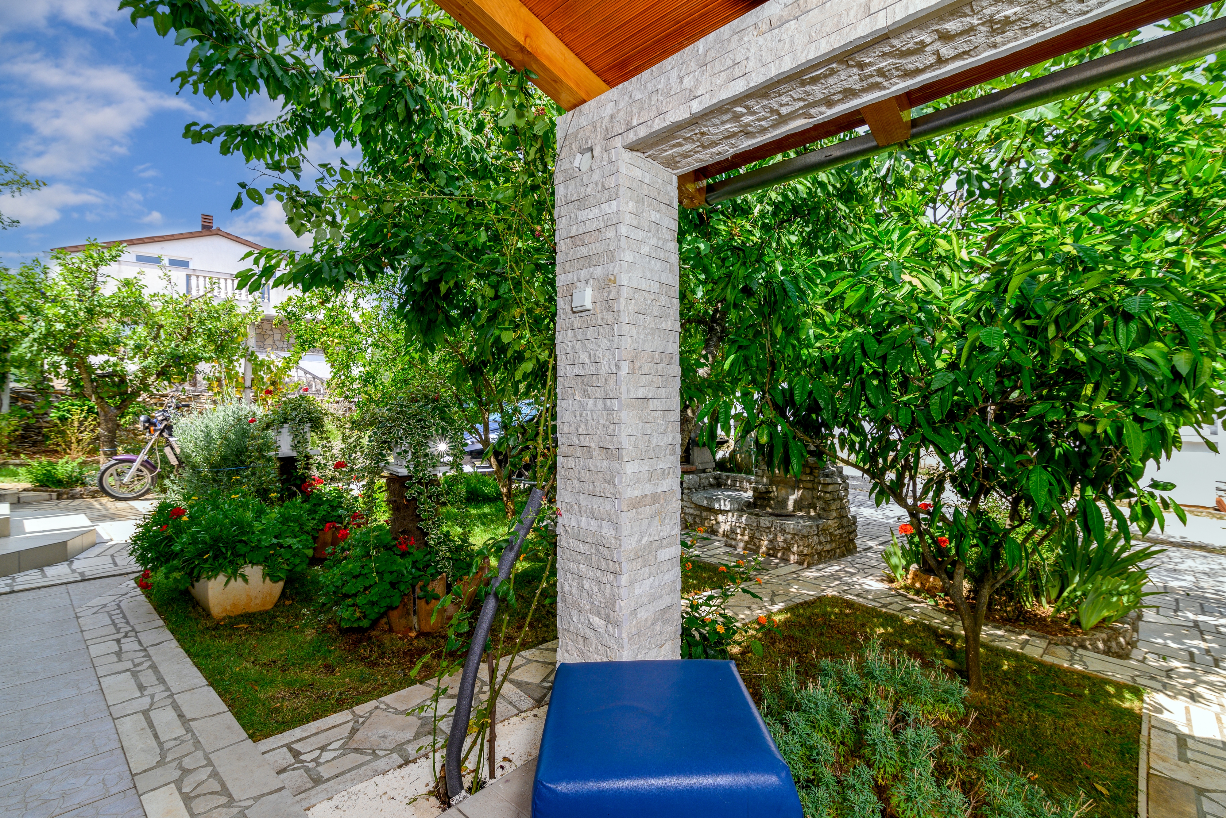 Studio flat with terrace Kavran, Marčana  AS-b