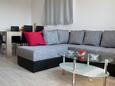 Obývací pokoj Podstrana, Obývací pokoj v ubytování typu apartment, s klimatizací a WiFi.