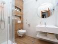Ванная комната 2 Starigrad, Ванная комната 2 в размещении типа apartment, WiFi.