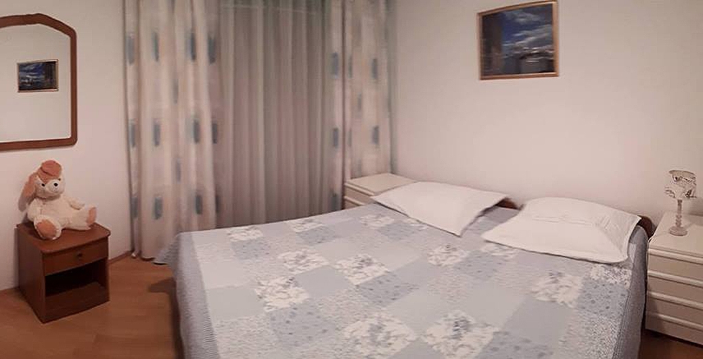 Two bedroom apartment with terrace and sea view Kali, Ugljan  A-a