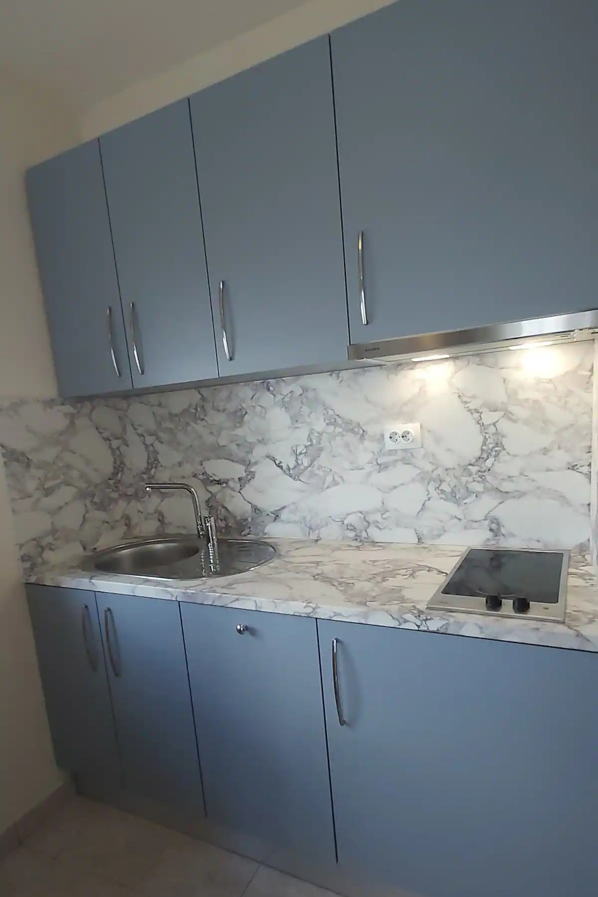 Two bedroom apartment with balcony and sea view Kali, Ugljan  A-d