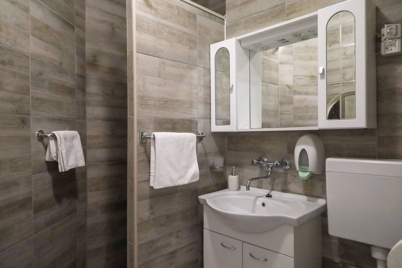 One bedroom apartment with balcony and sea view Kali, Ugljan  A-e