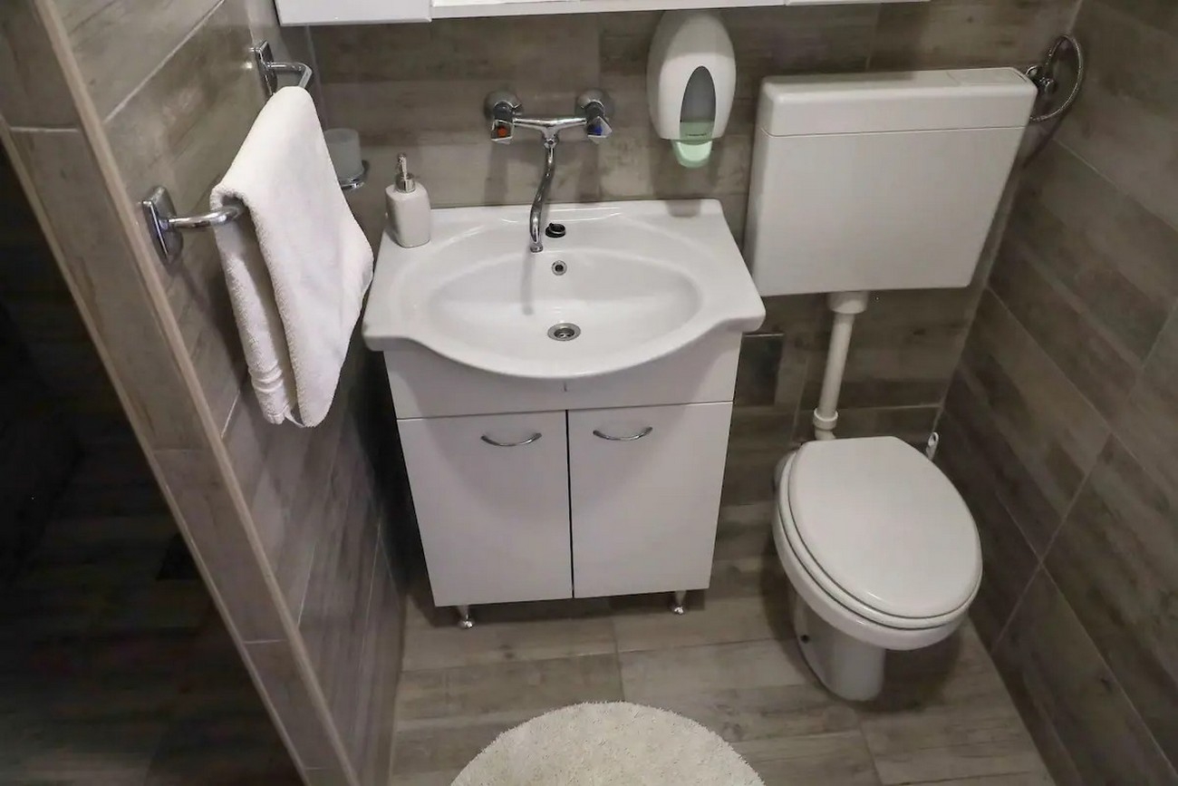 One bedroom apartment with balcony and sea view Kali, Ugljan  A-e