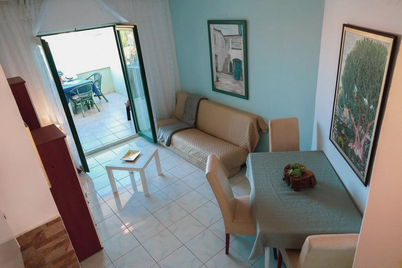 One bedroom apartment with balcony and sea view Kali, Ugljan  A-e