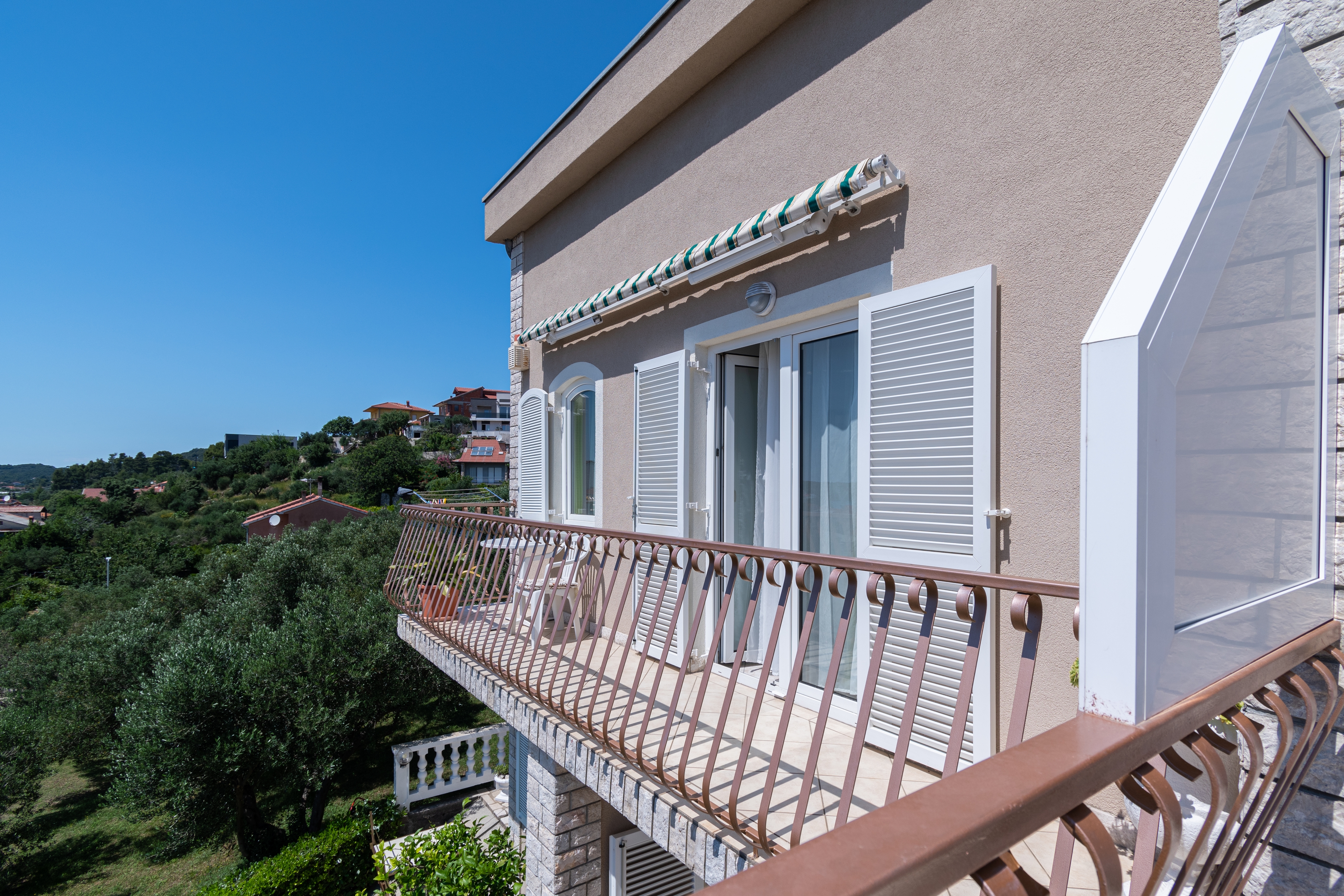 One bedroom apartment with balcony and sea view Rab  A-b