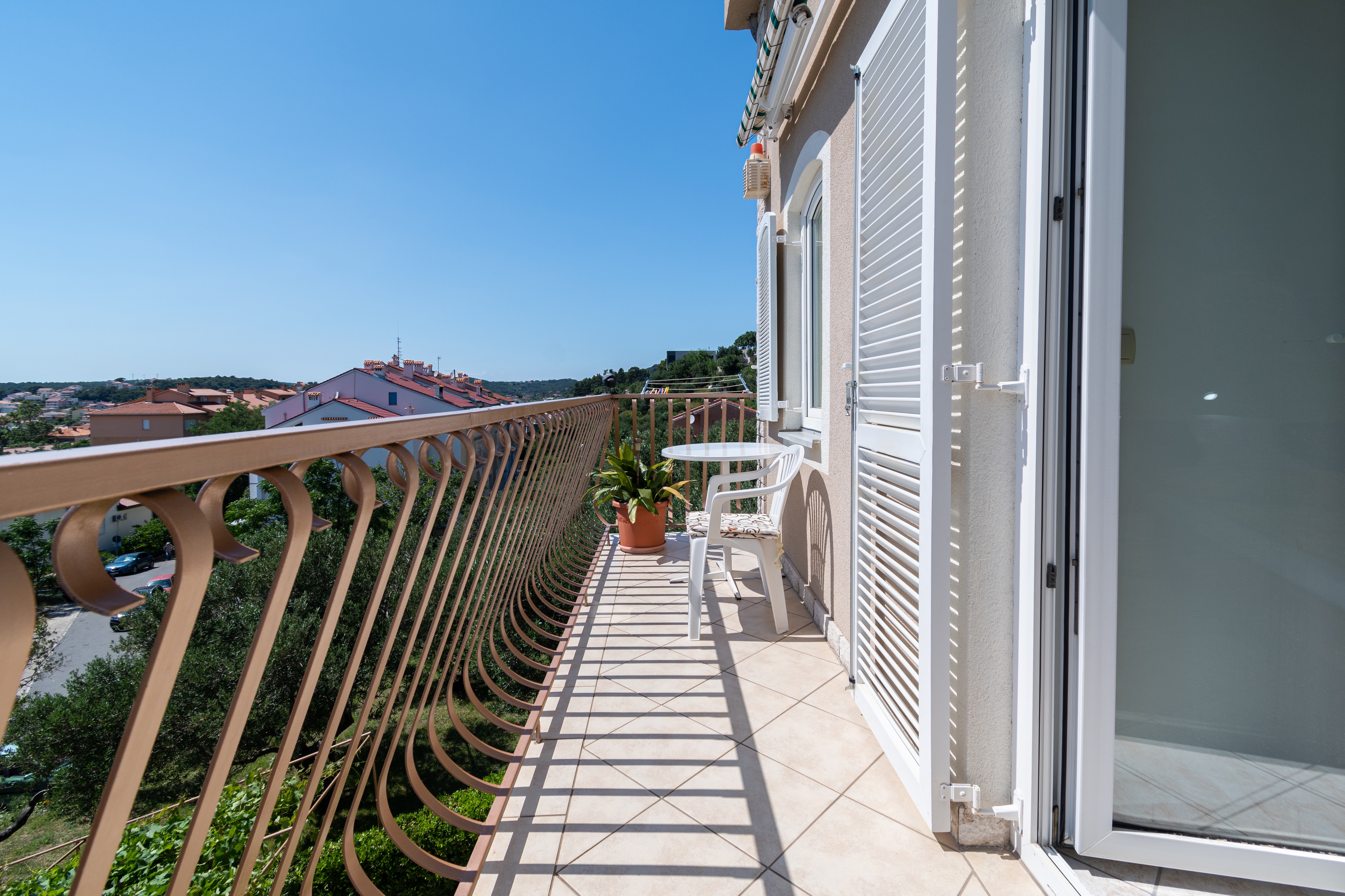 One bedroom apartment with balcony and sea view Rab  A-b