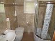 Ванная комната Omišalj, Ванная комната в размещении типа apartment, Домашние животные допускаются и WiFi.