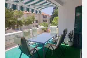 Appartements avec parking Bol, Brac - 14124