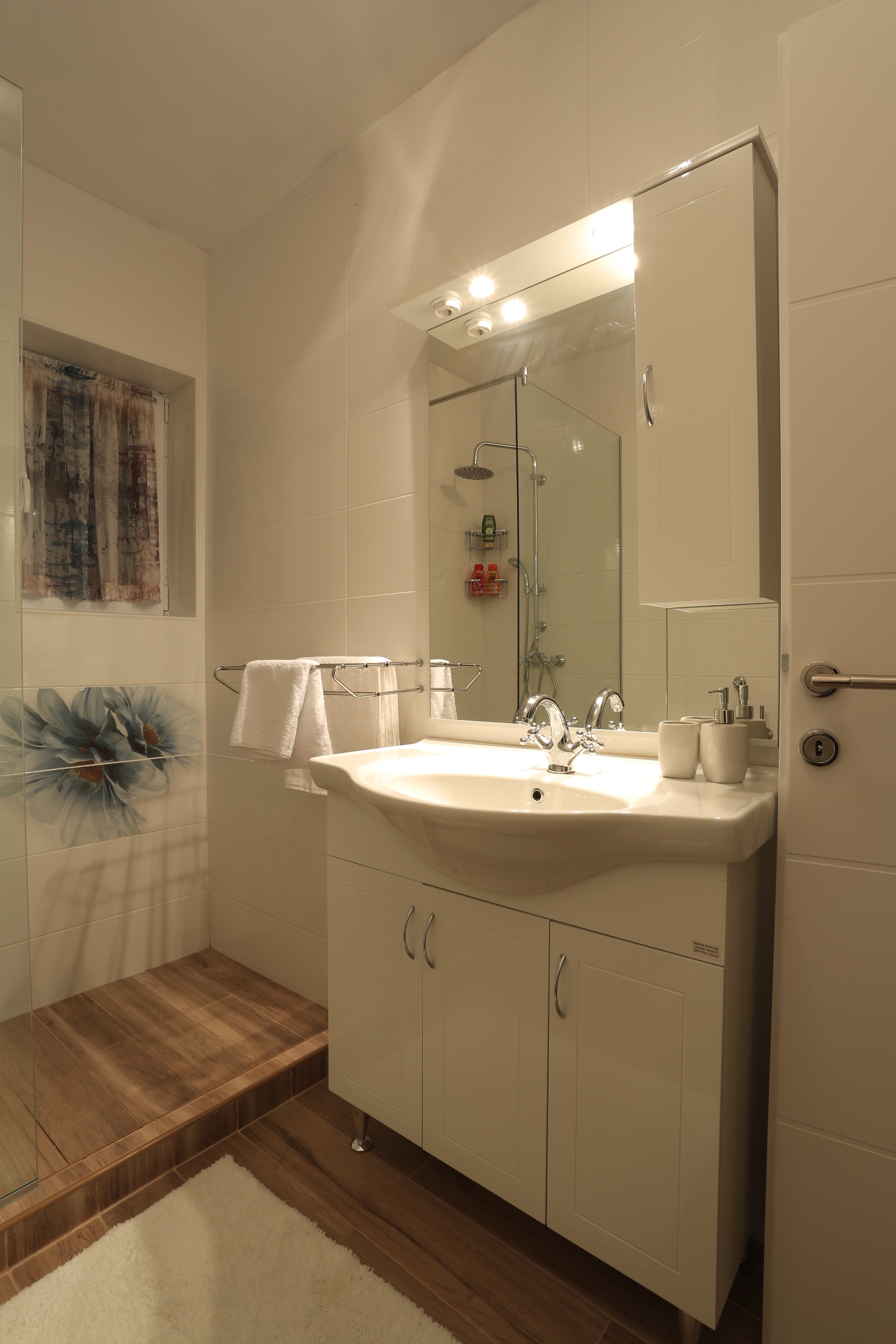 Three bedroom house with balcony Zadar  K