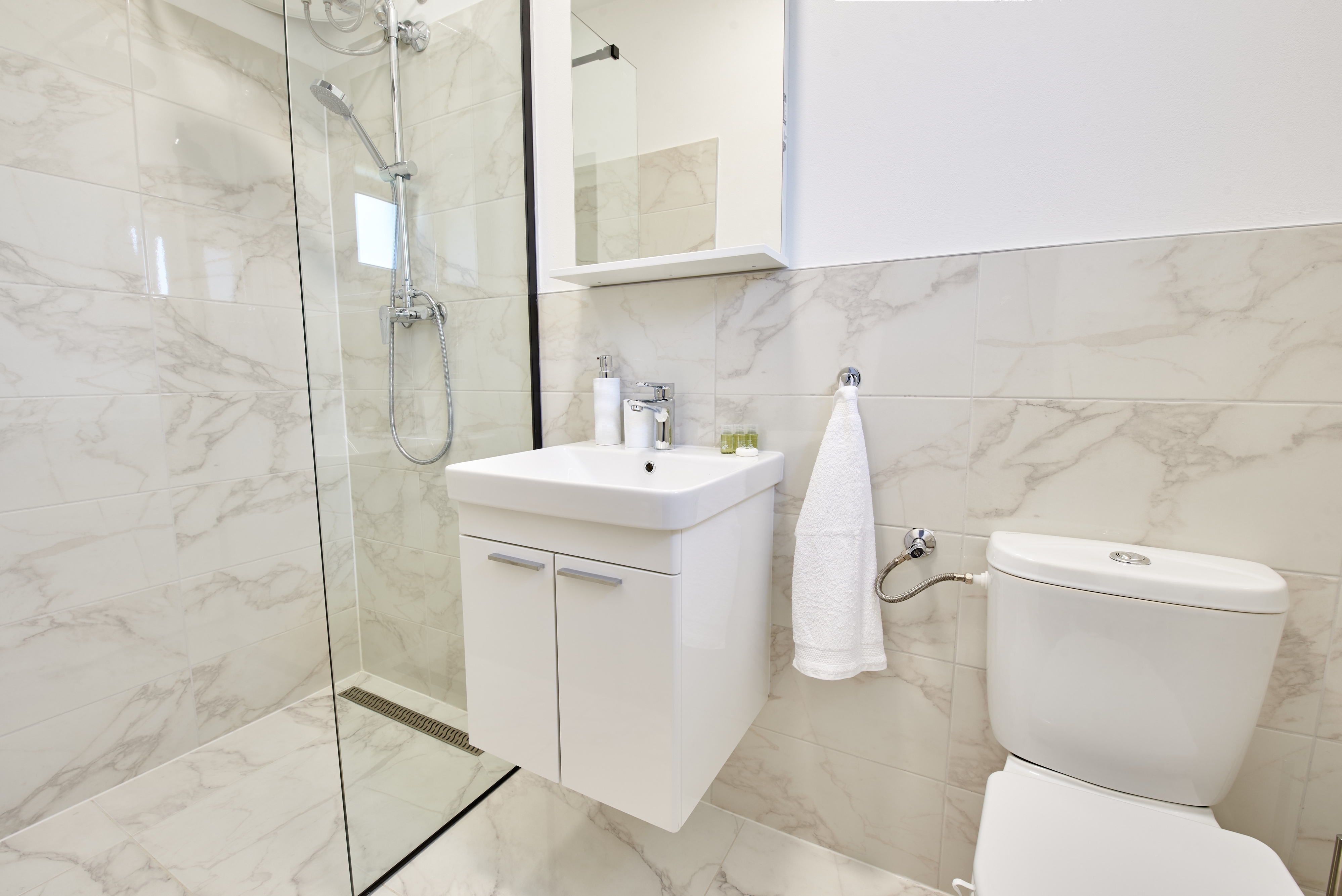 Three bedroom apartment with terrace and sea view Ljubač, Zadar  A-a