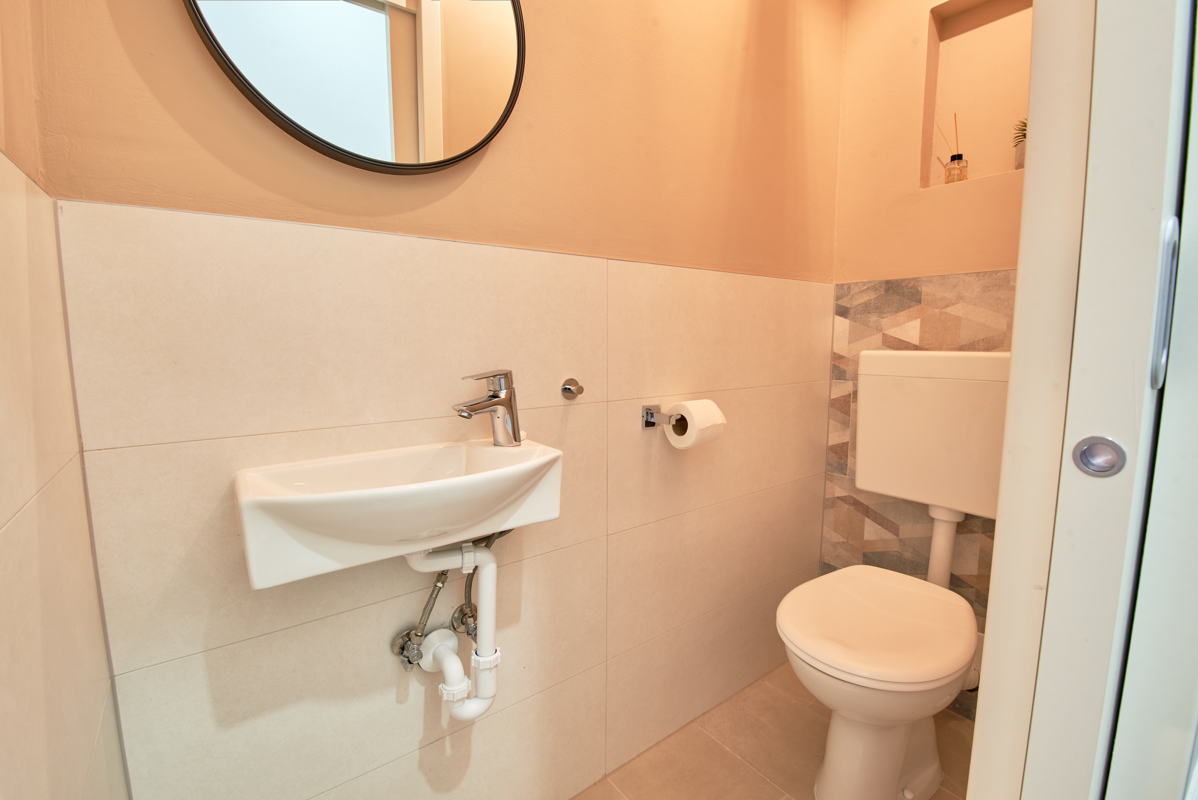 Three bedroom apartment with terrace and sea view Ljubač, Zadar  A-a