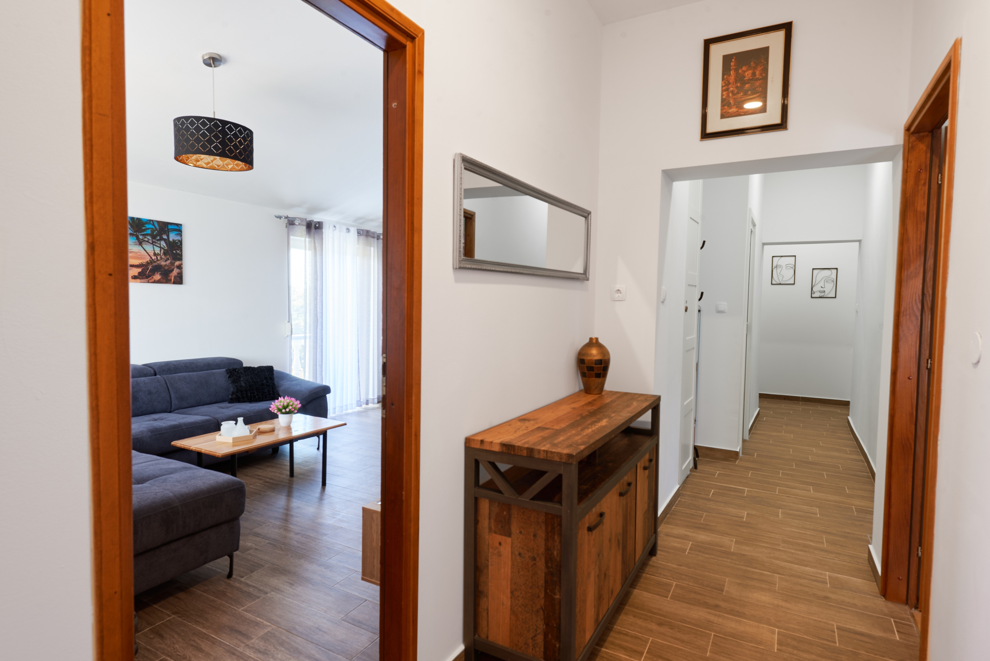 Three bedroom apartment with terrace and sea view Ljubač, Zadar  A-a