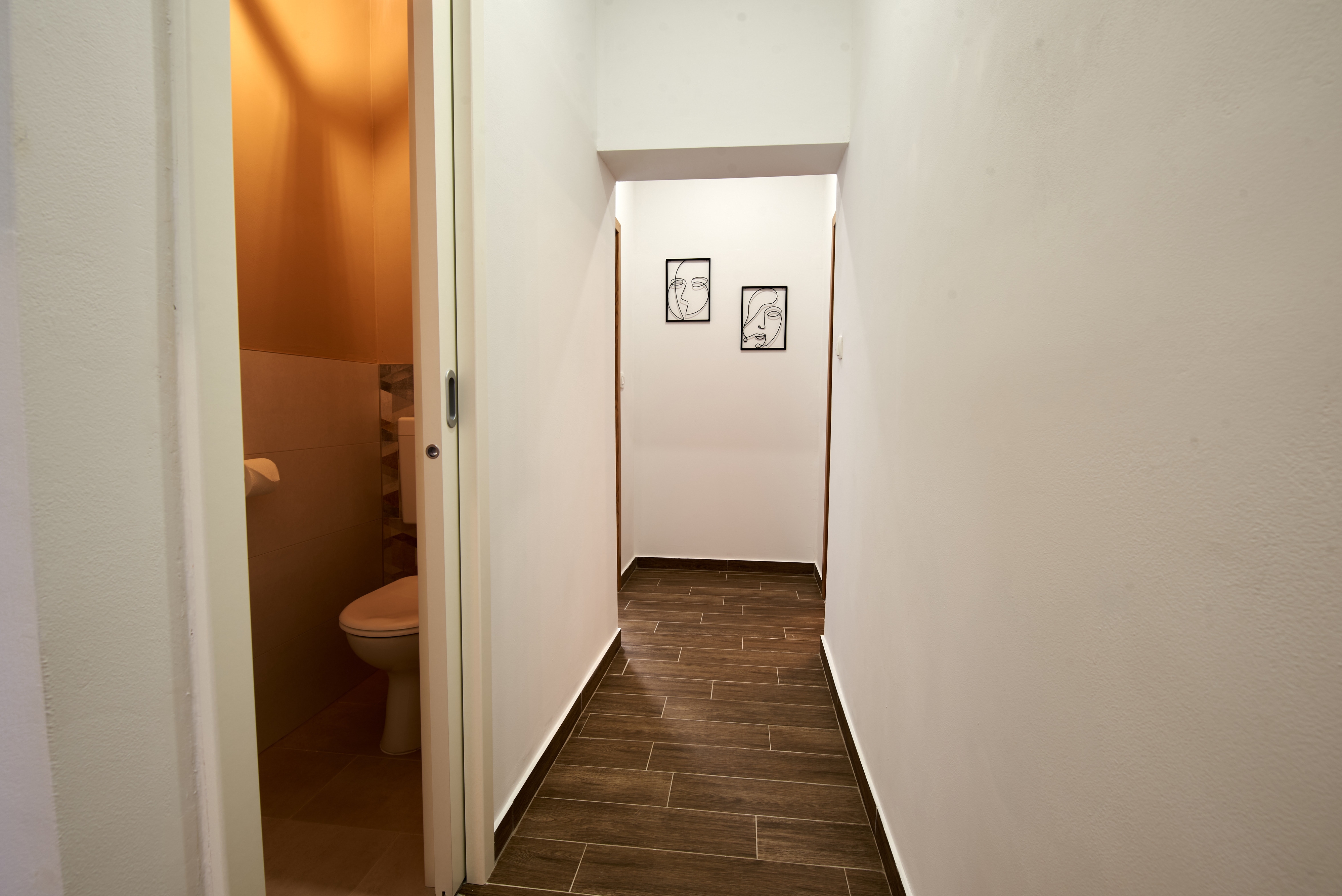 Three bedroom apartment with terrace and sea view Ljubač, Zadar  A-a