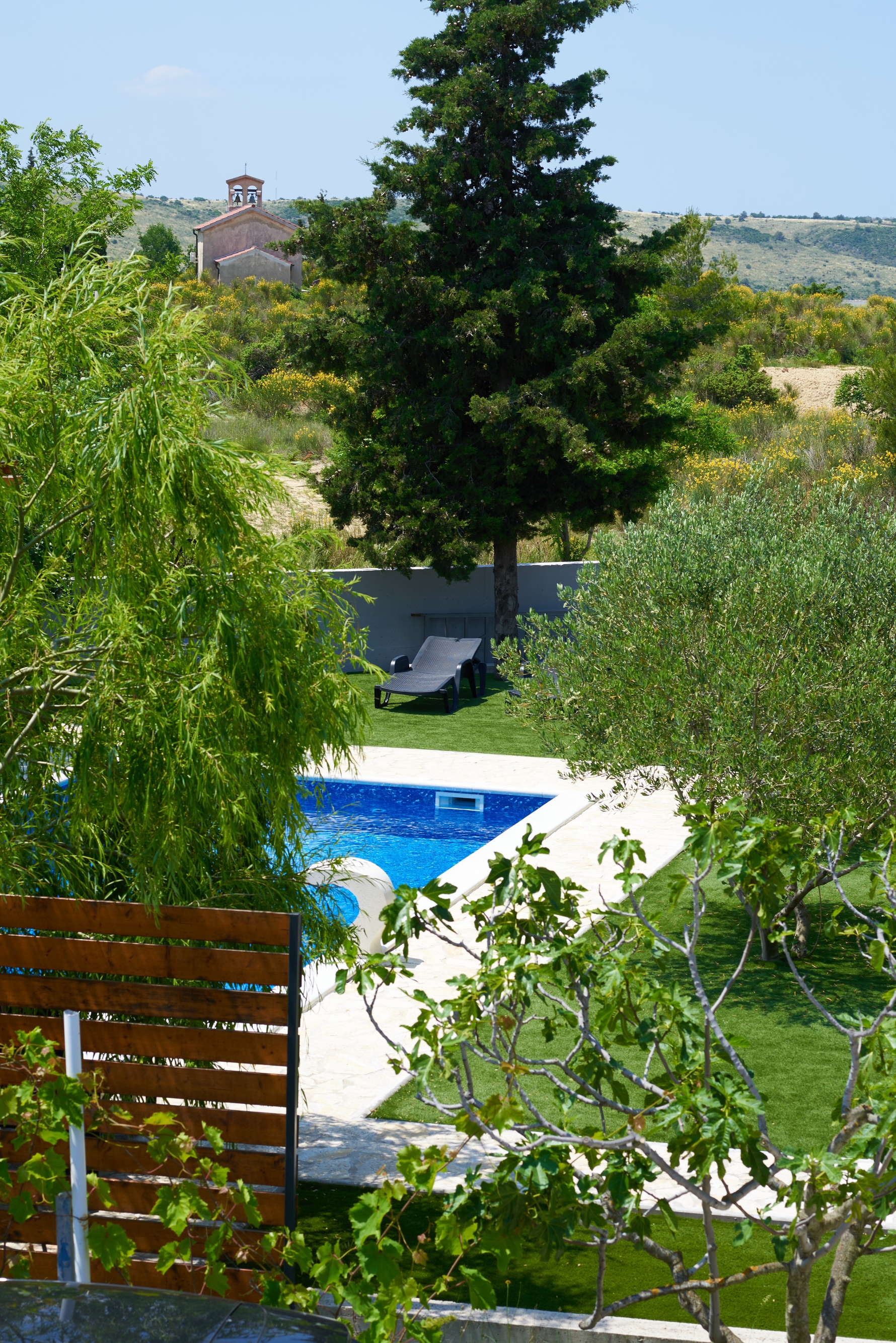 Three bedroom apartment with terrace and sea view Ljubač, Zadar  A-a