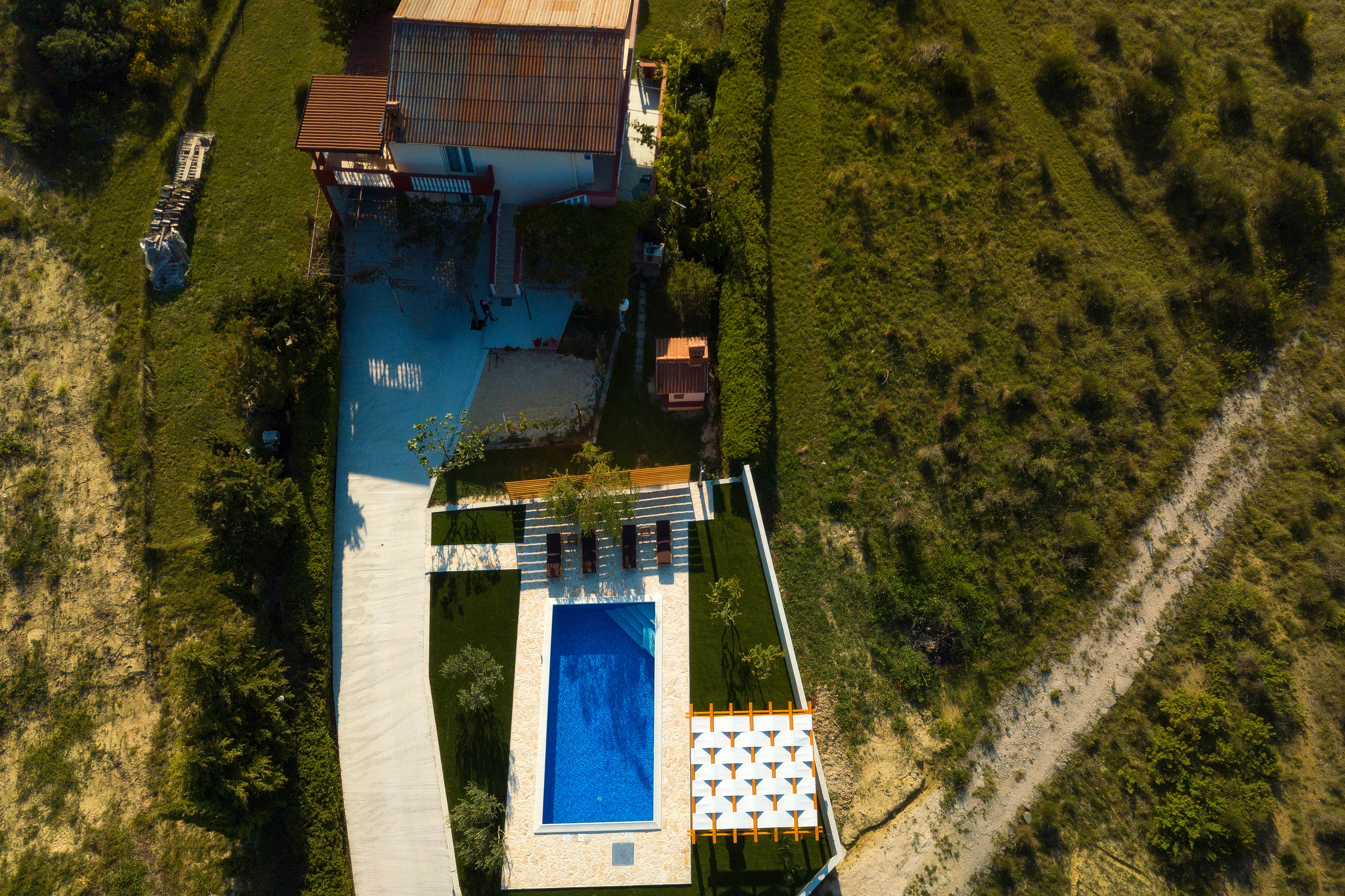 Three bedroom apartment with terrace and sea view Ljubač, Zadar  A-a