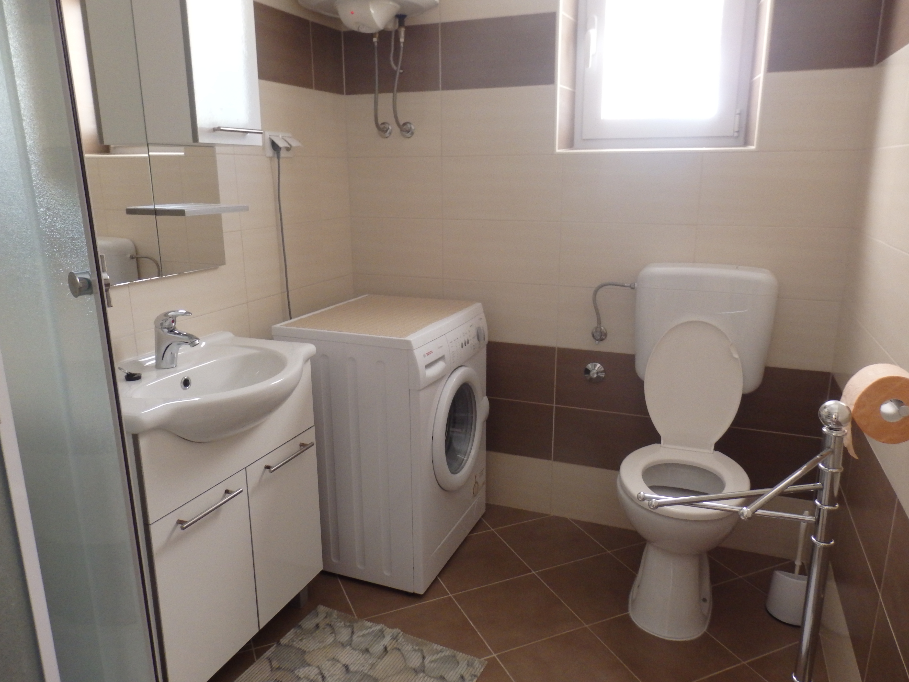 Three bedroom apartment with terrace and sea view Supetarska Draga - Donja, Rab  A-a