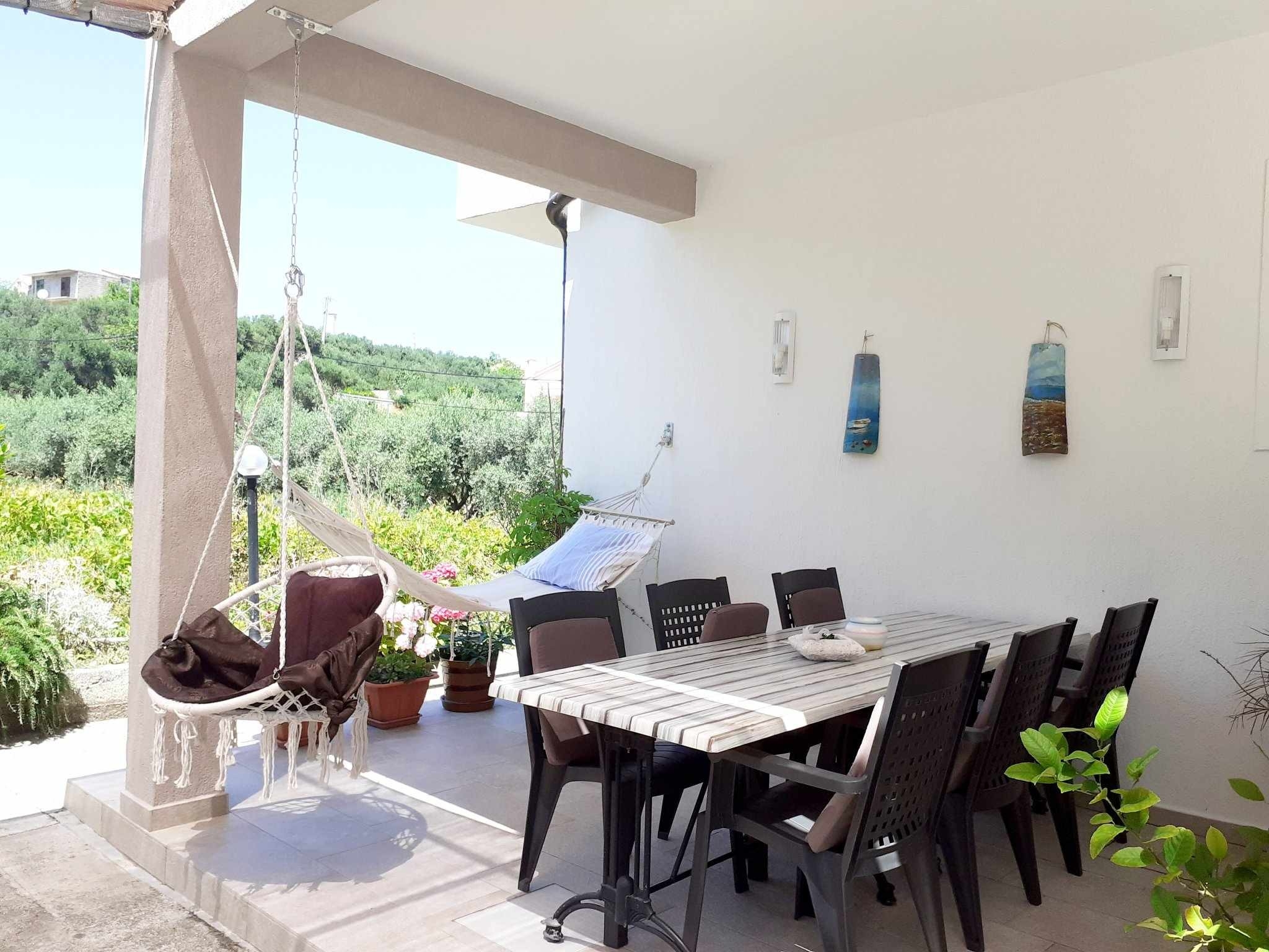 Three bedroom apartment with terrace and sea view Supetarska Draga - Donja, Rab (A-14152-a)